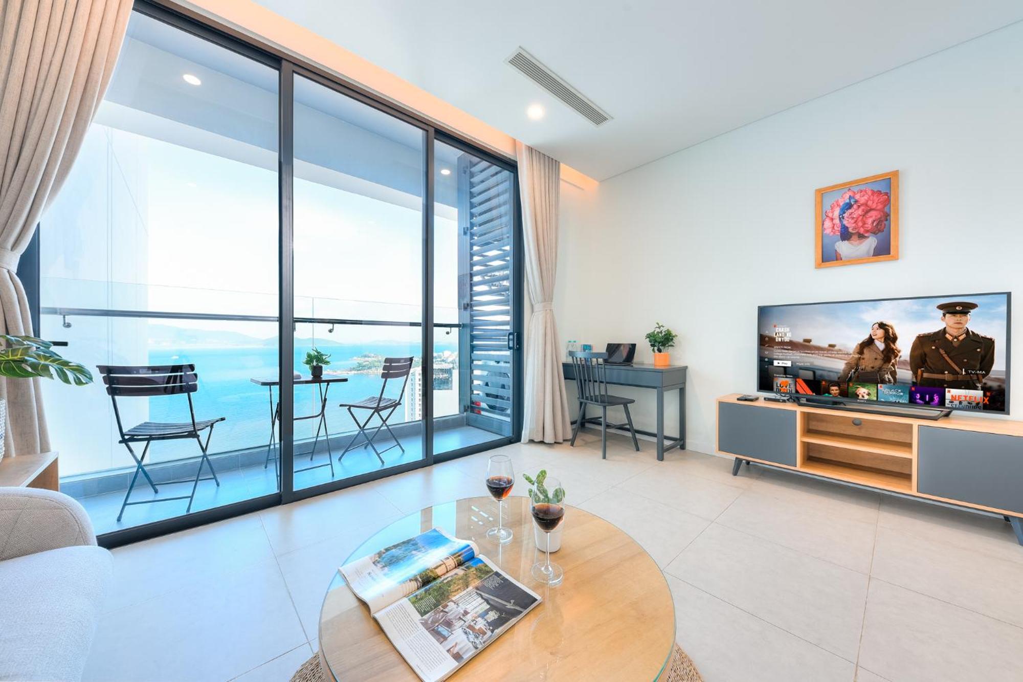 Apartment S Lux Scenia Bay *