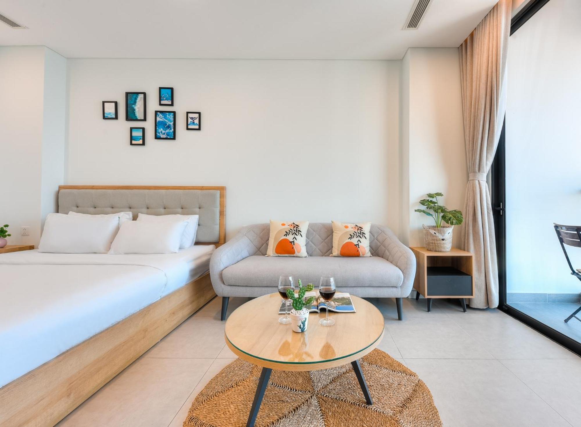 S Lux Scenia Bay Apartment Nha Trang