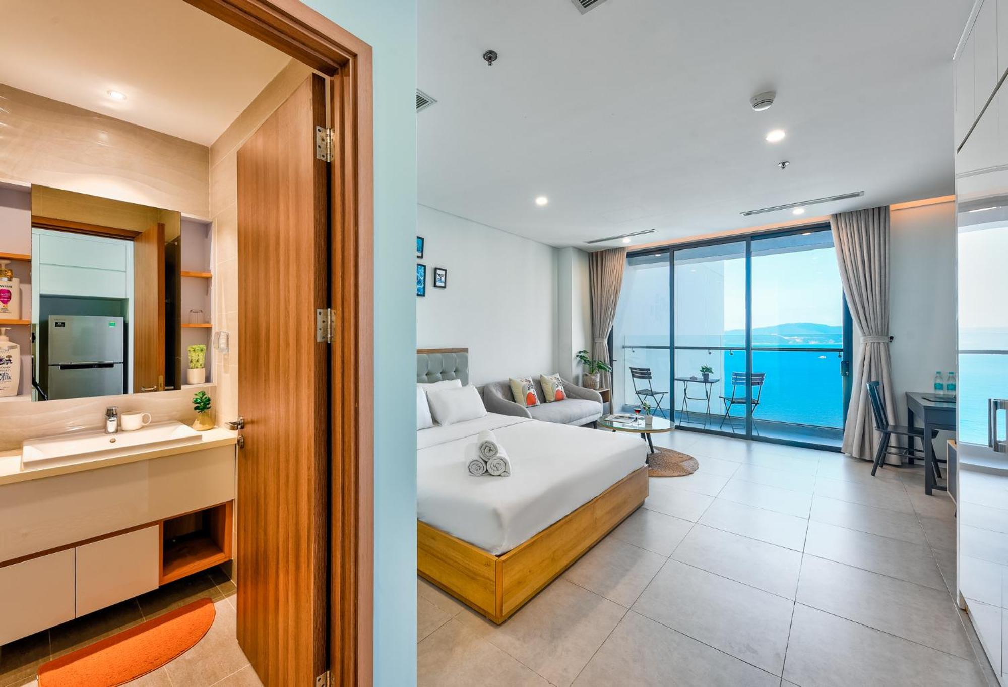 S Lux Scenia Bay Nha Trang