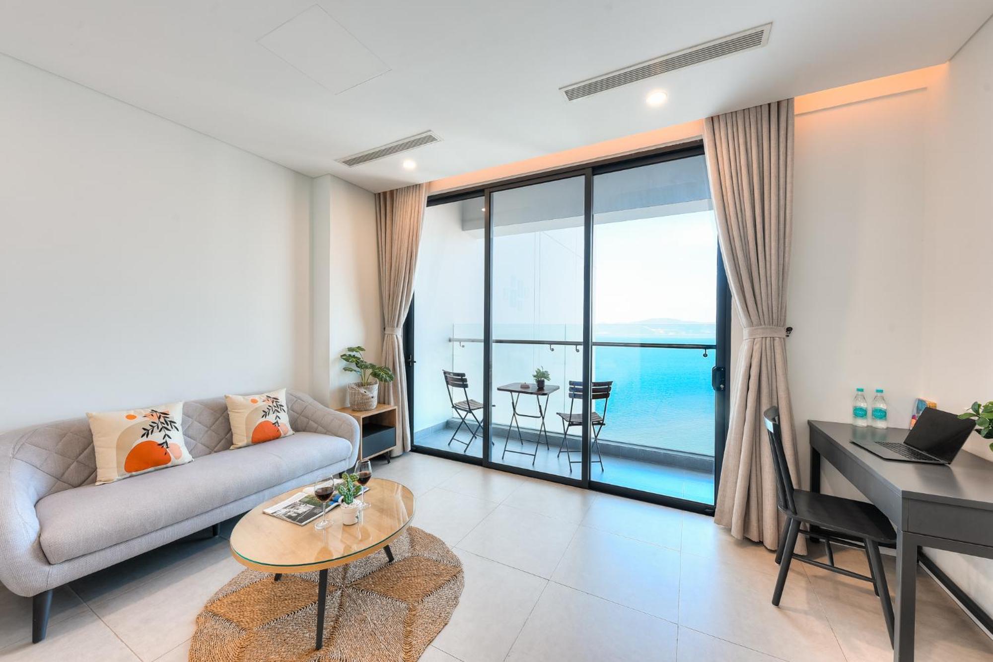 S Lux Scenia Bay Apartment Nha Trang