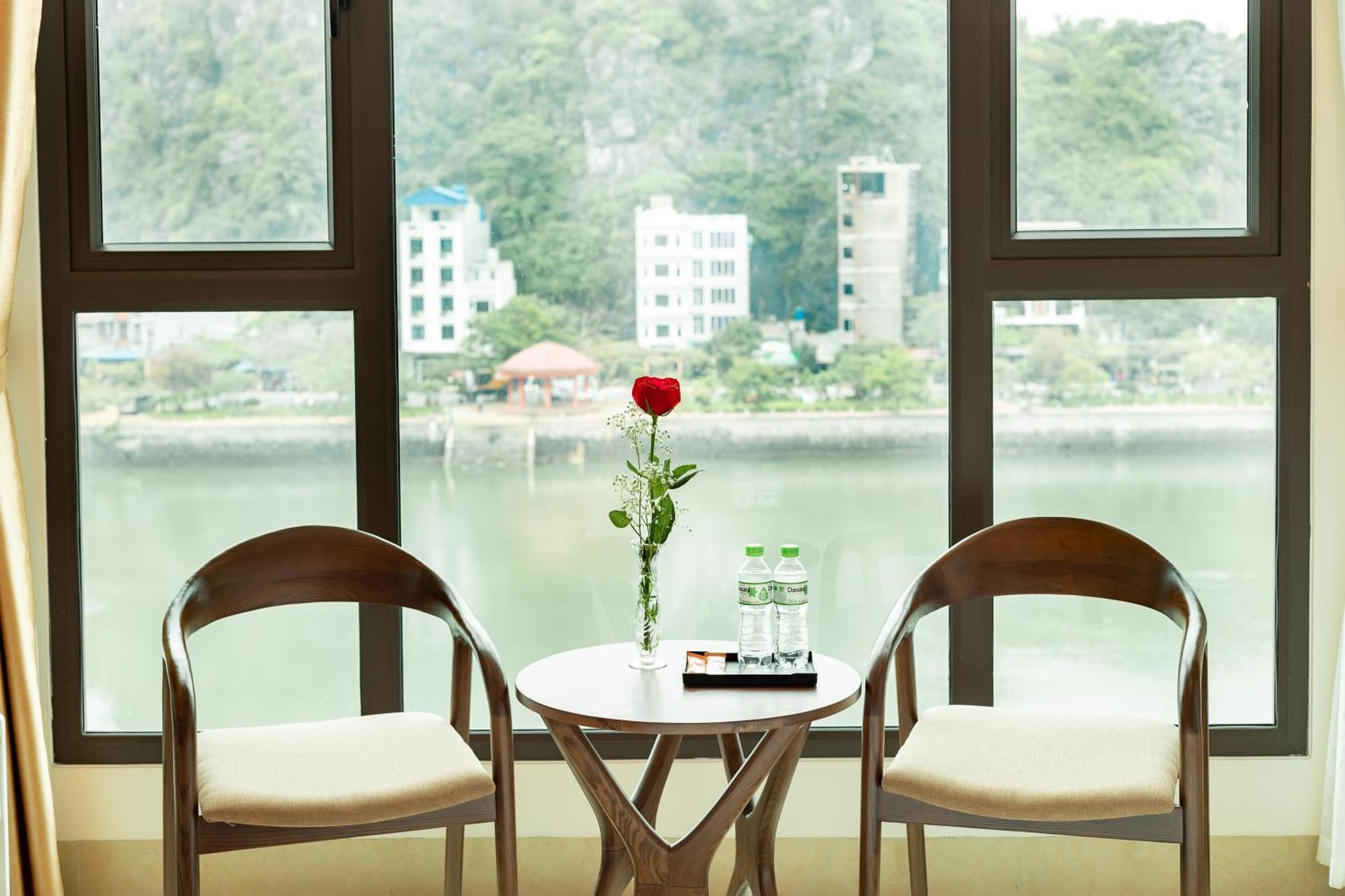 Tung Quang Hotel 2*