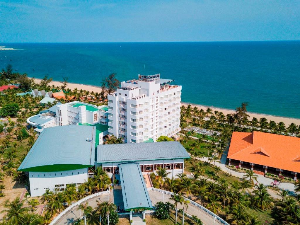 Resort Saigon - Ninh Chu &