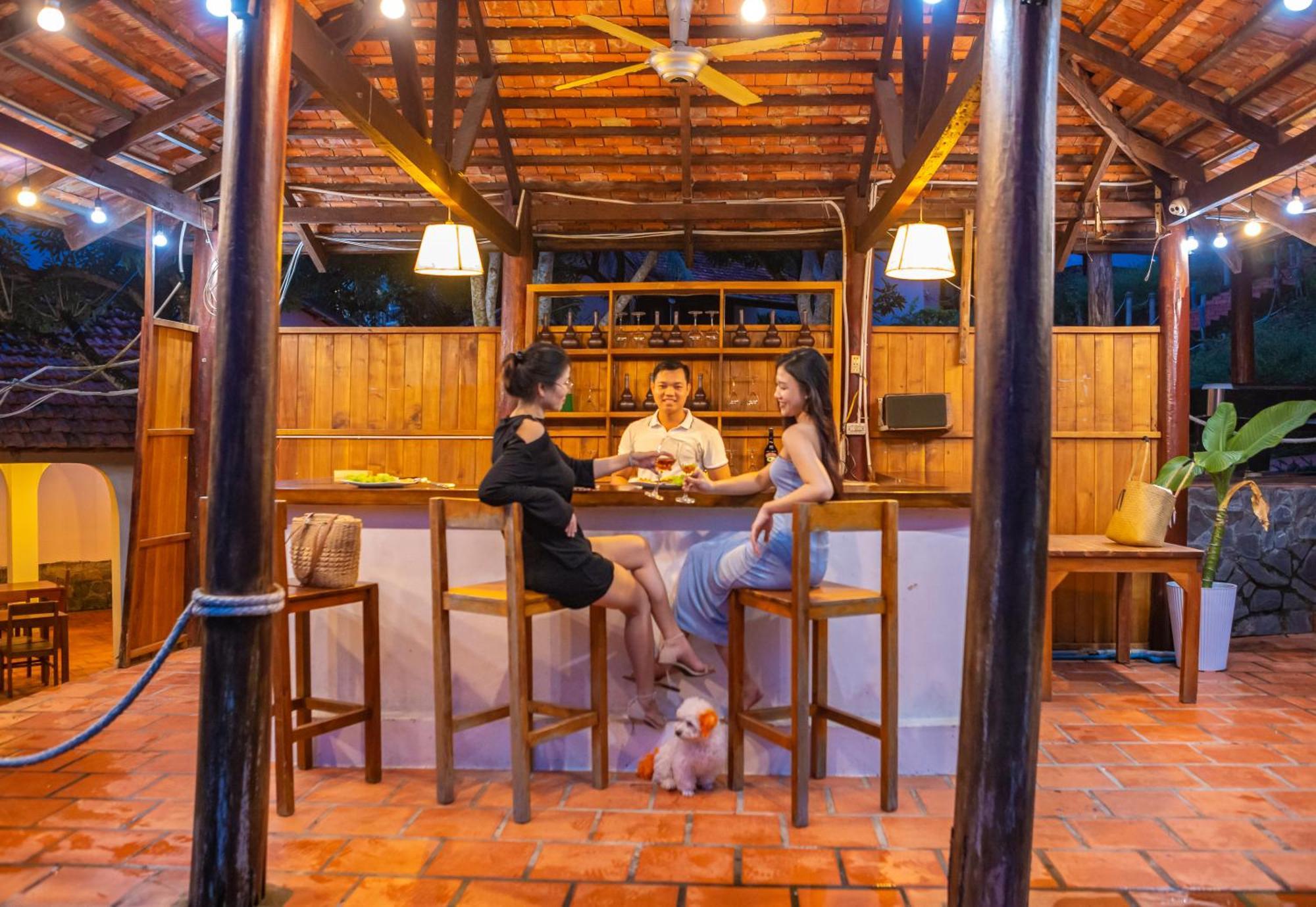Daisy Phu Quoc