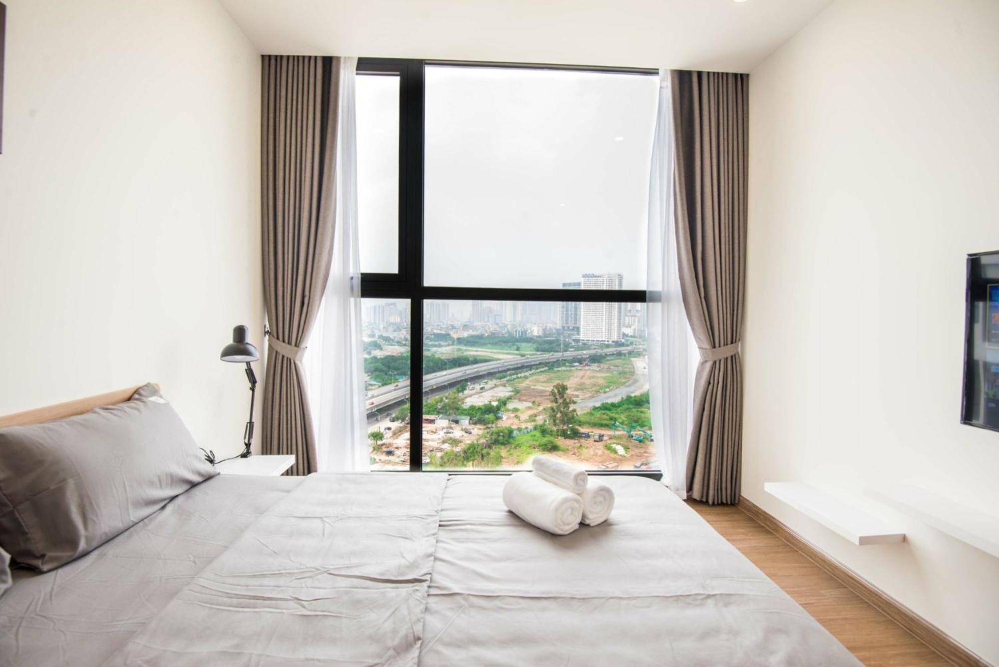 Apartment Vinhomes Skylake By Pham Hung *