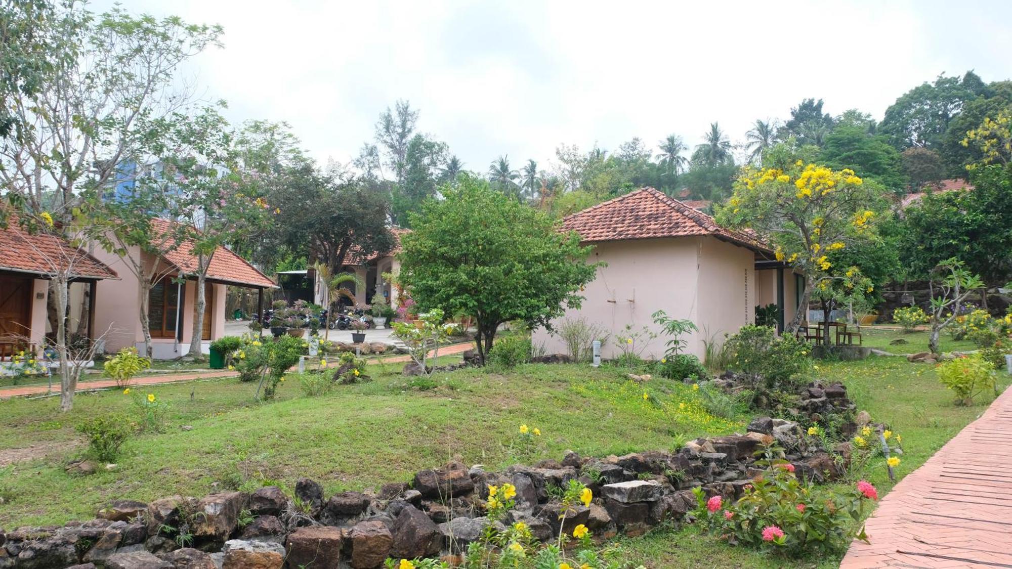 Daisy Resort 3*
