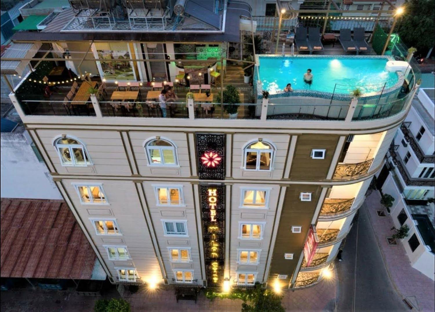 Milan Corner Hotel 3*