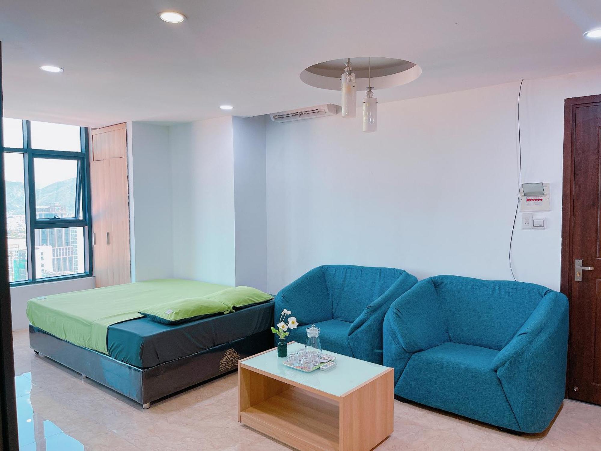 Pearl Apartment