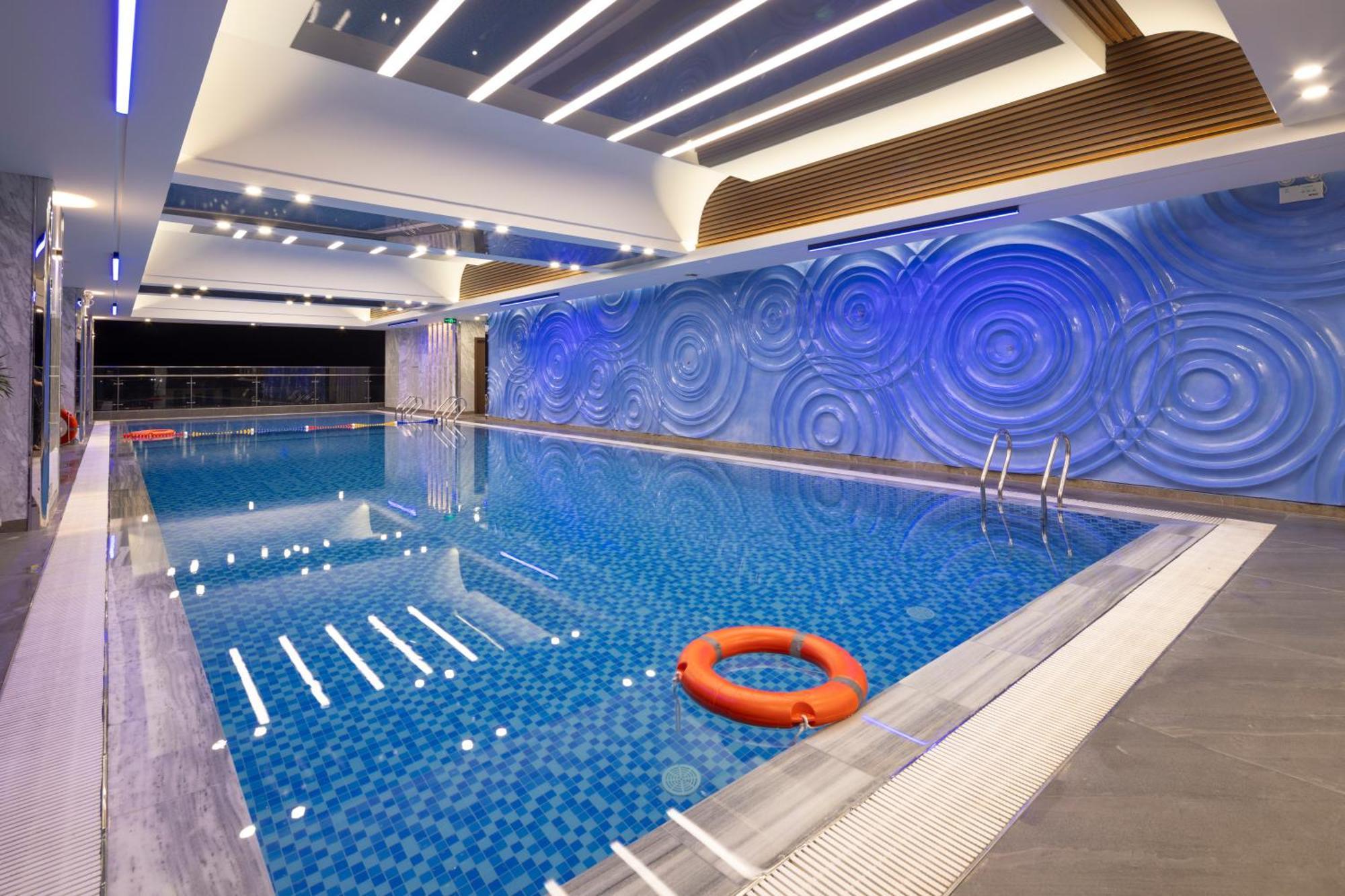 Annova Khách sạn 5*