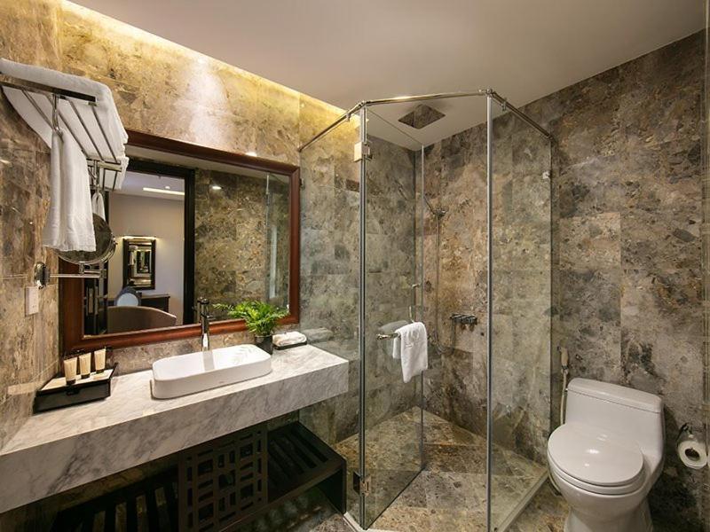 Sen Grand & Managed By Sen Group 4* Hanoi