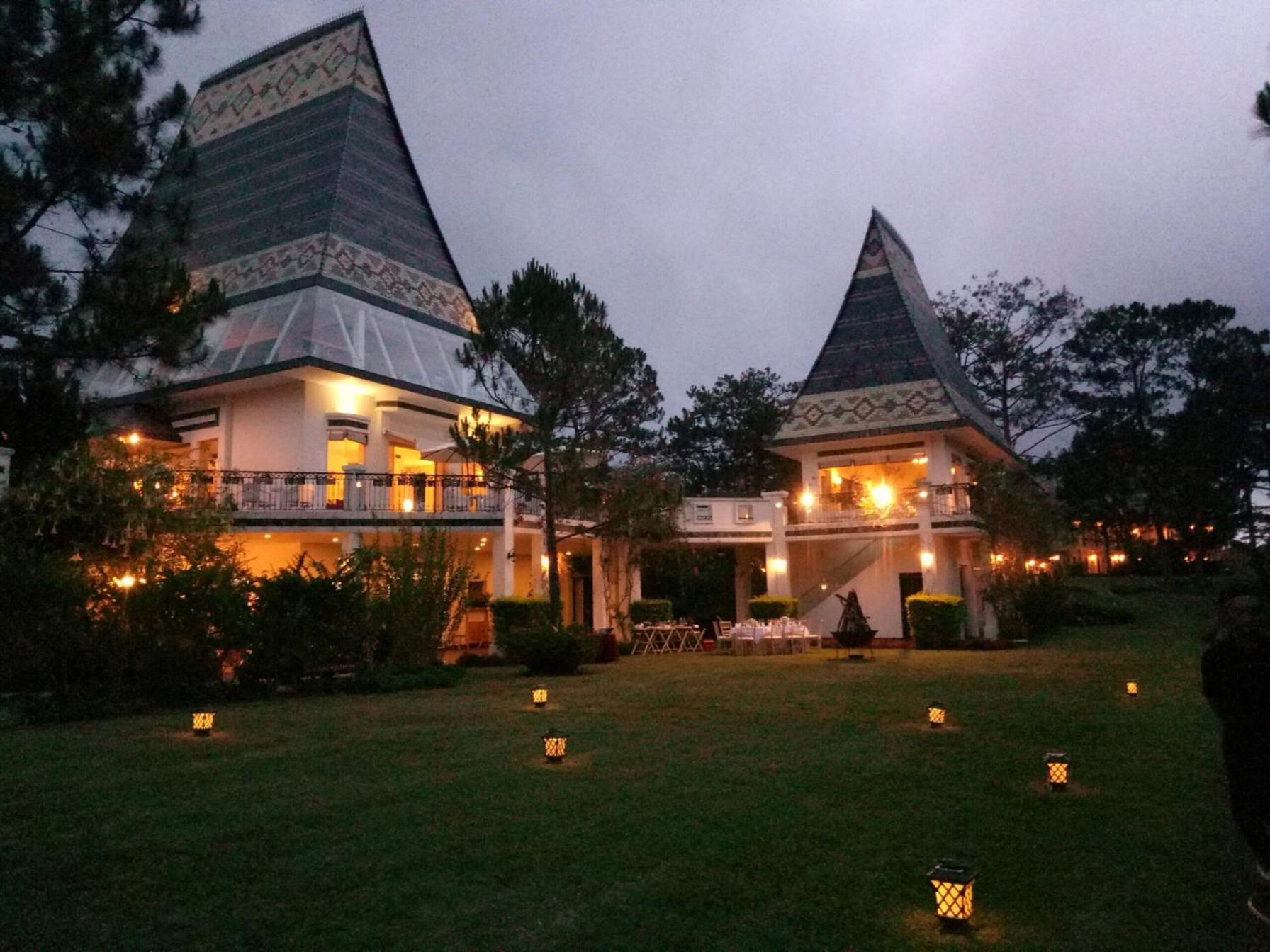 Binh An Village 4*