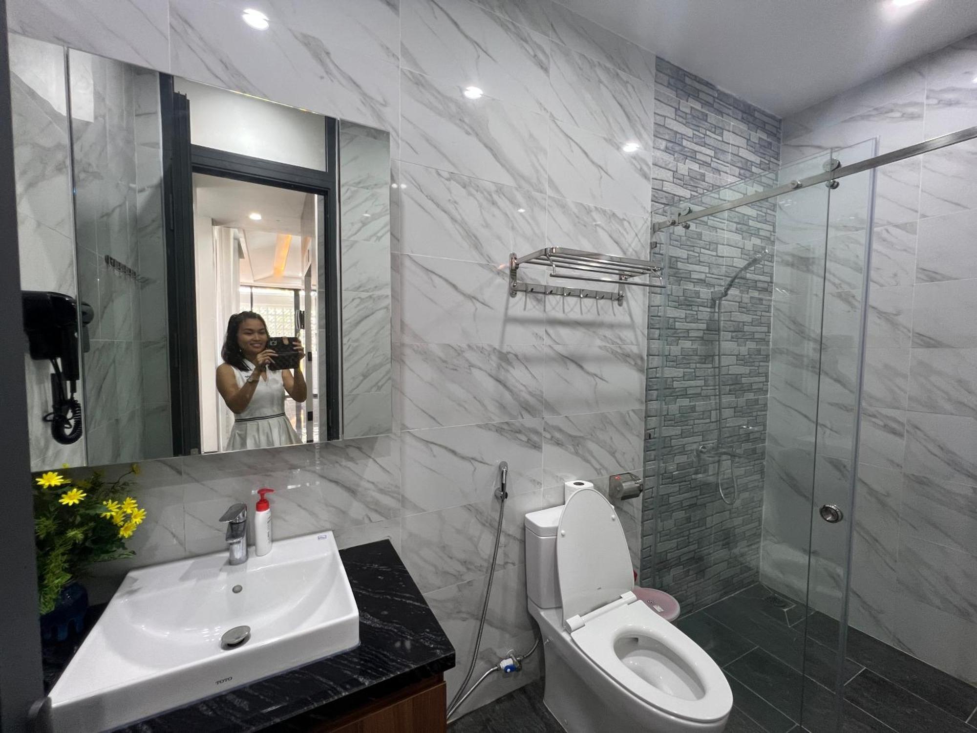 Villa Nancy Tran Grand Strip 10
