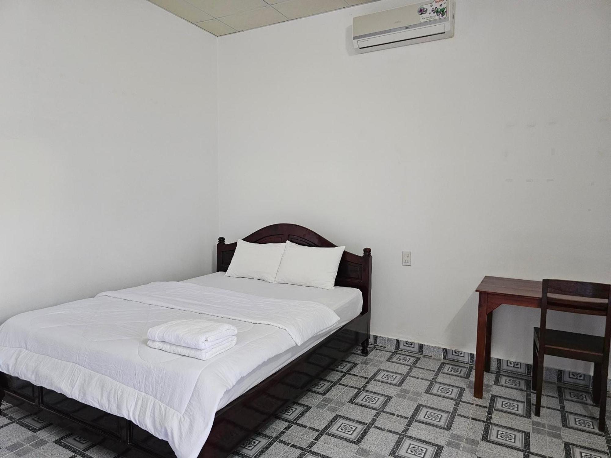 Cay Phuong Guest house