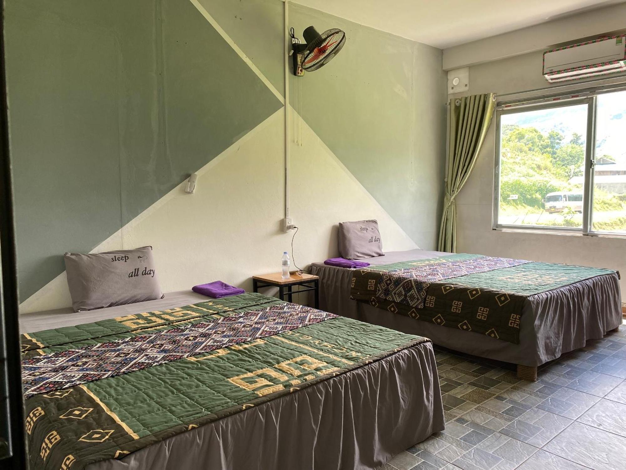 Du Gia Lo Lo Homestay * Lang Cac