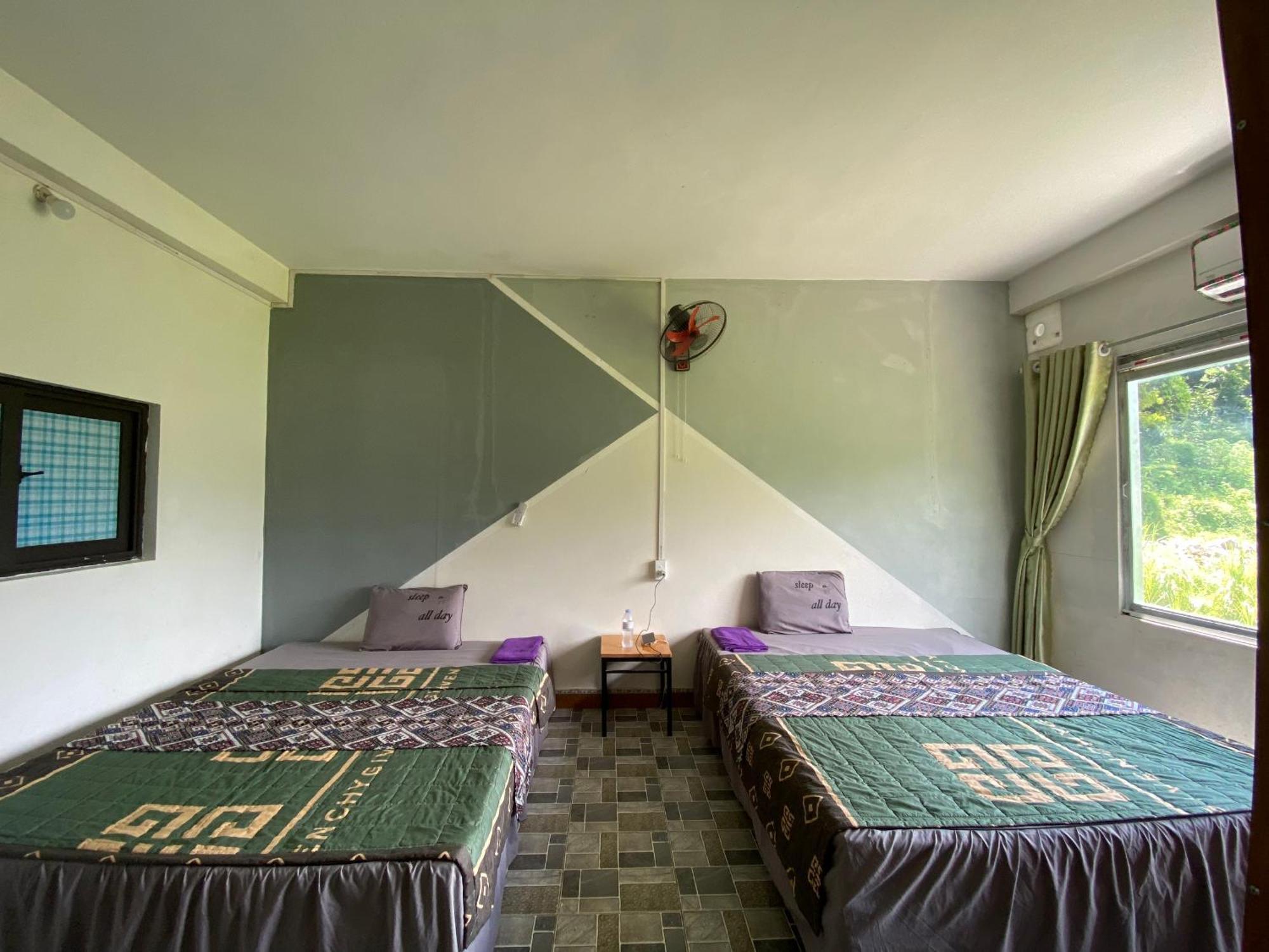 Du Gia Lo Lo Homestay Ở trọ