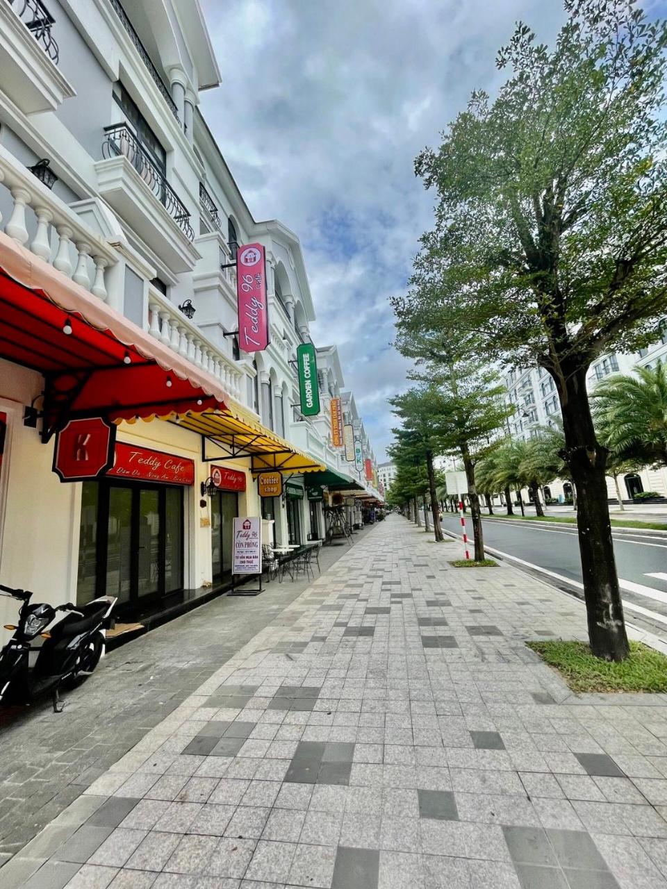 Aparthotel Teddy 96 & Cafe-3 Stars-grand World 3*