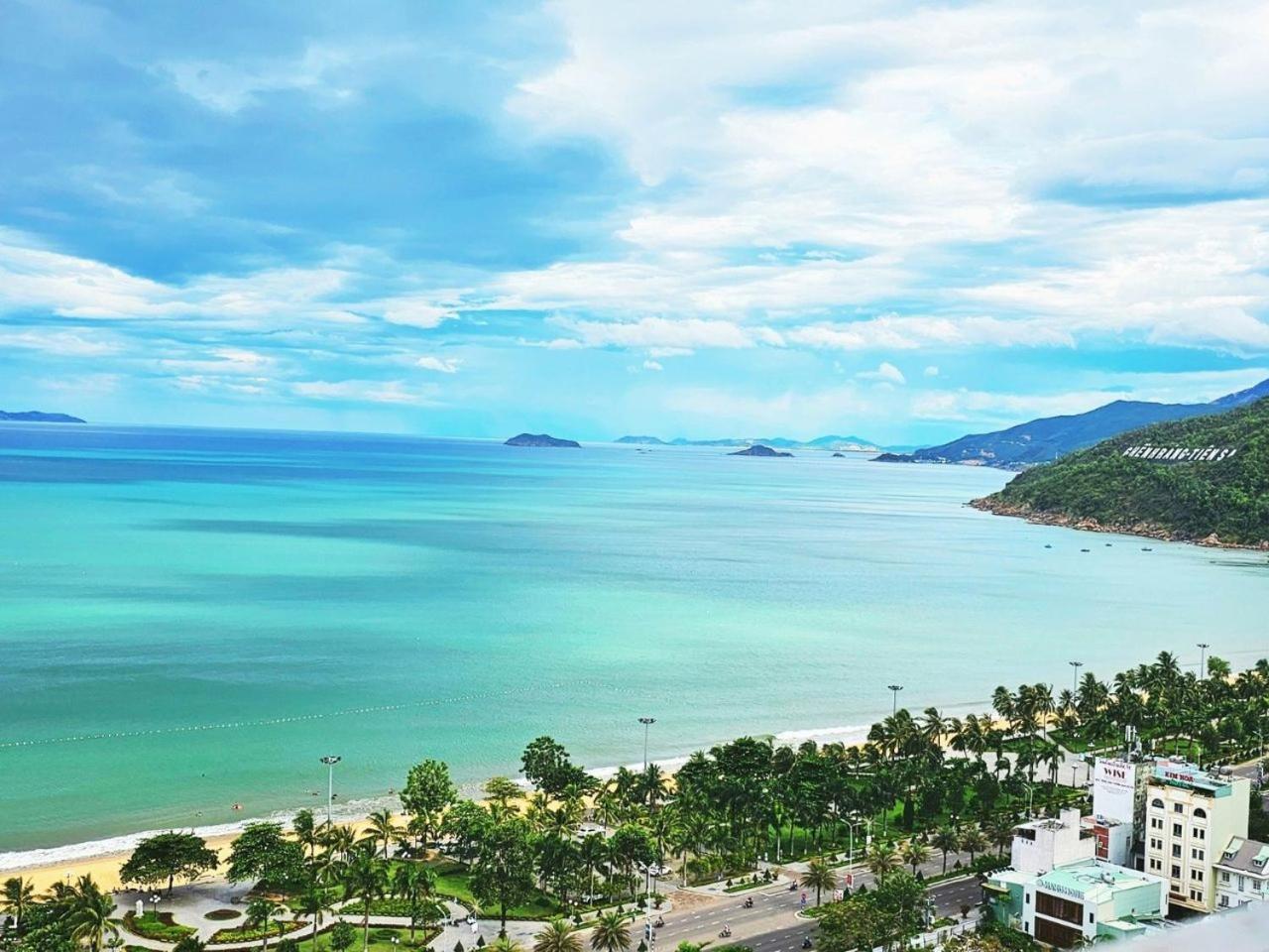 Flc Sea Tower -tran *