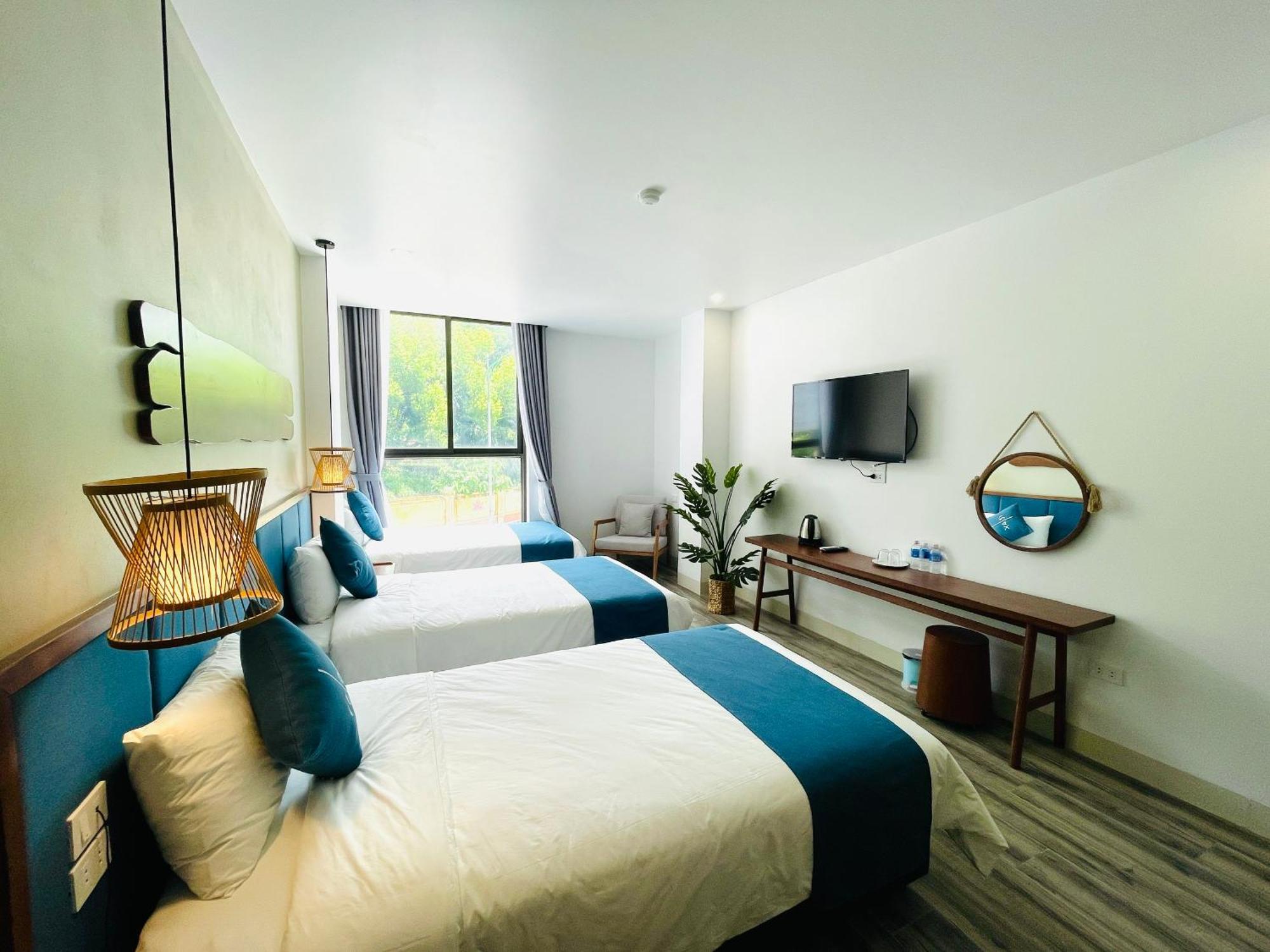 Hotel The Light Ha Long