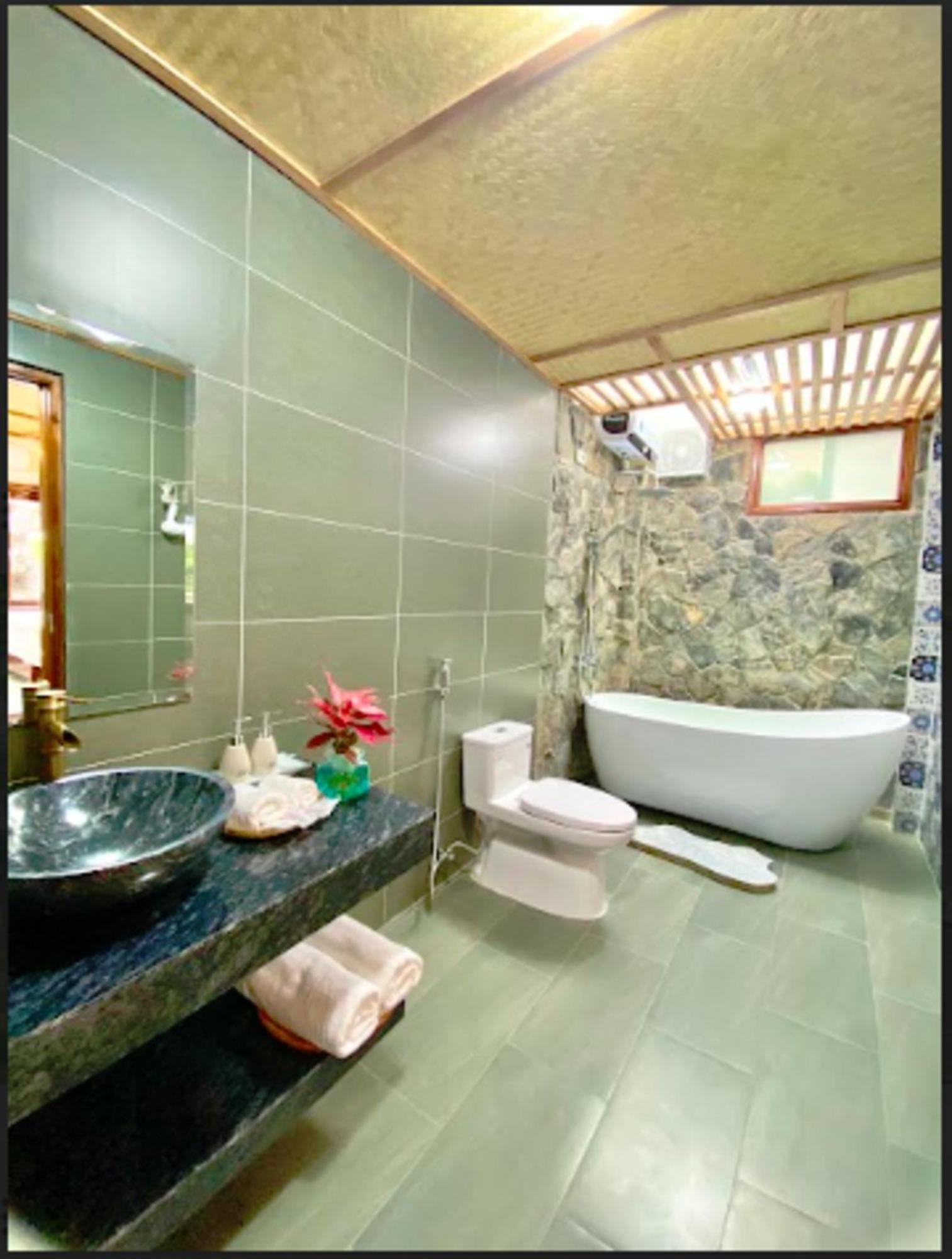 Lemon Tree Tam Coc Homestay *