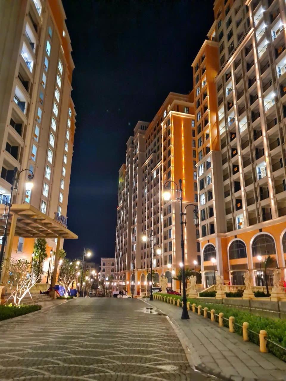Ho Bien Sunset Town * Phú Quốc