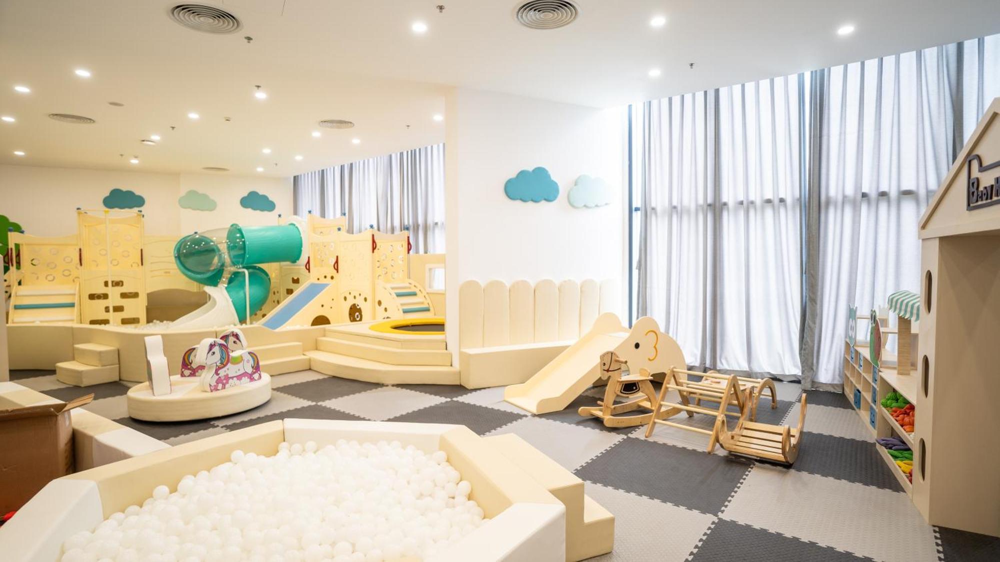 Resort The Empyrean Cam Ranh