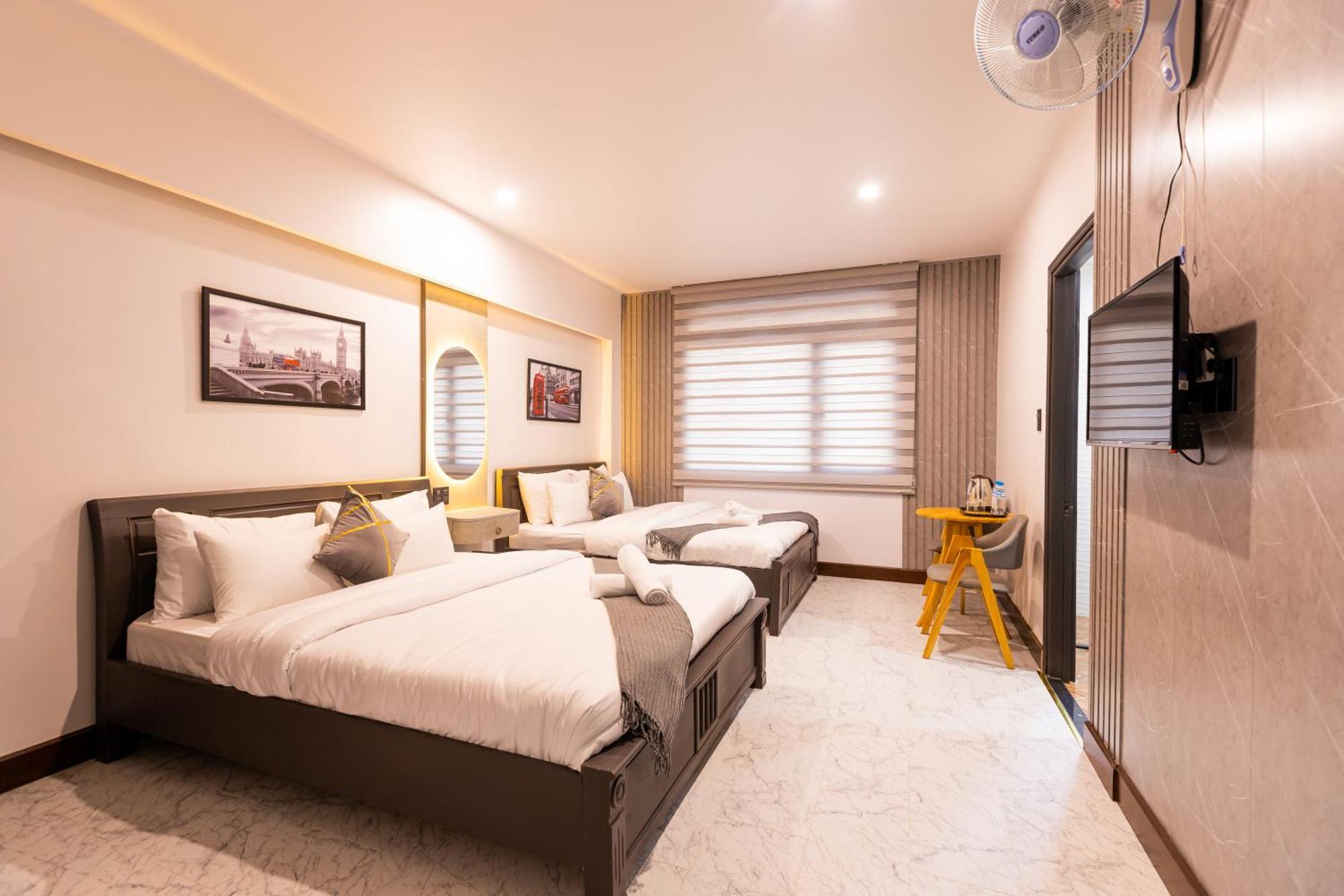 Ht House *