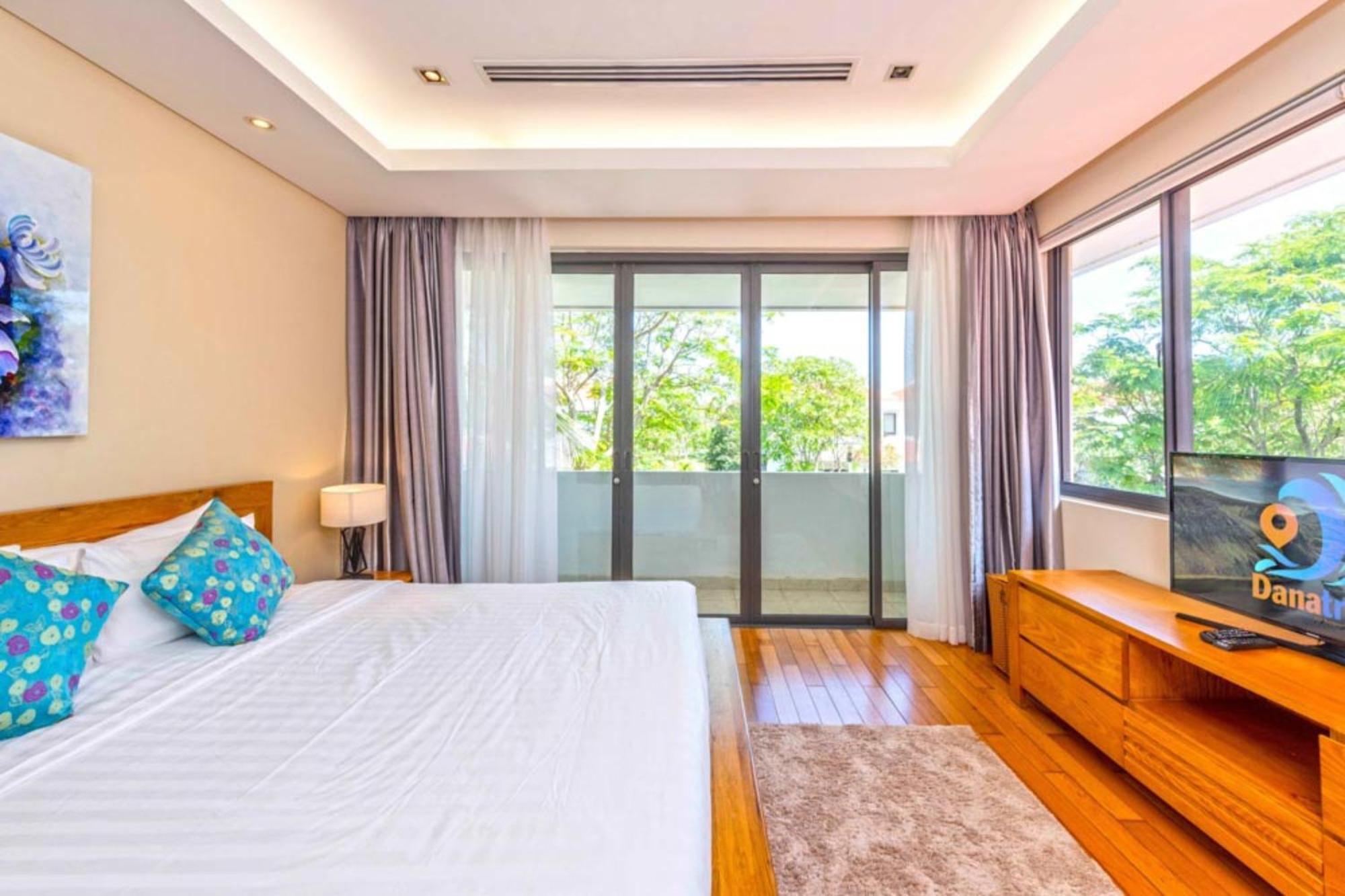 Ocean Pool Retreat In Da Nang