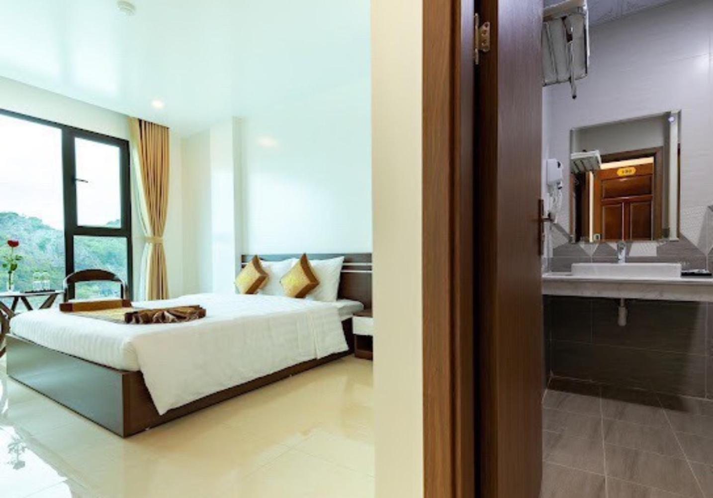Hotel Tung Quang 2*
