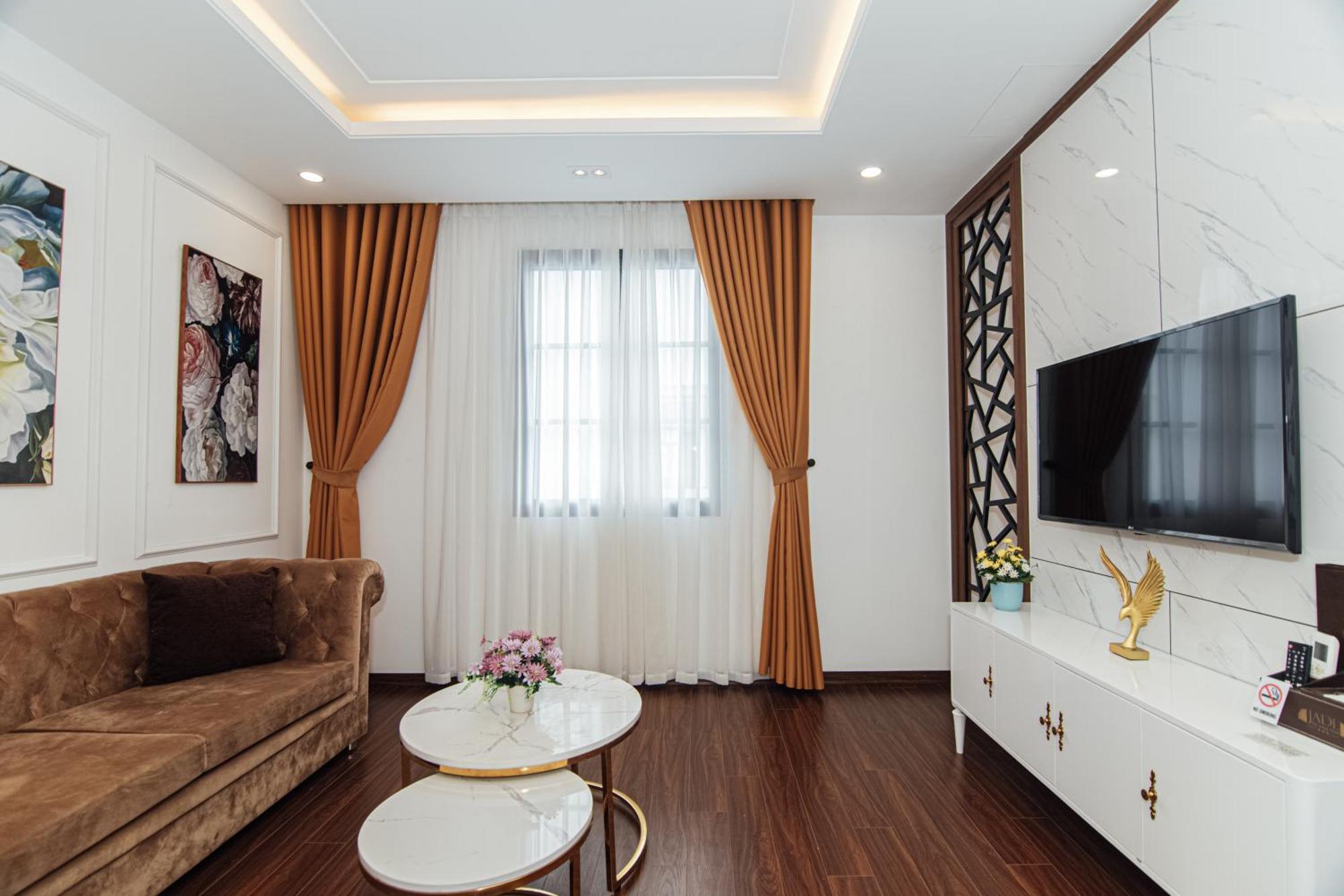 Hotel Jade Hạ Long