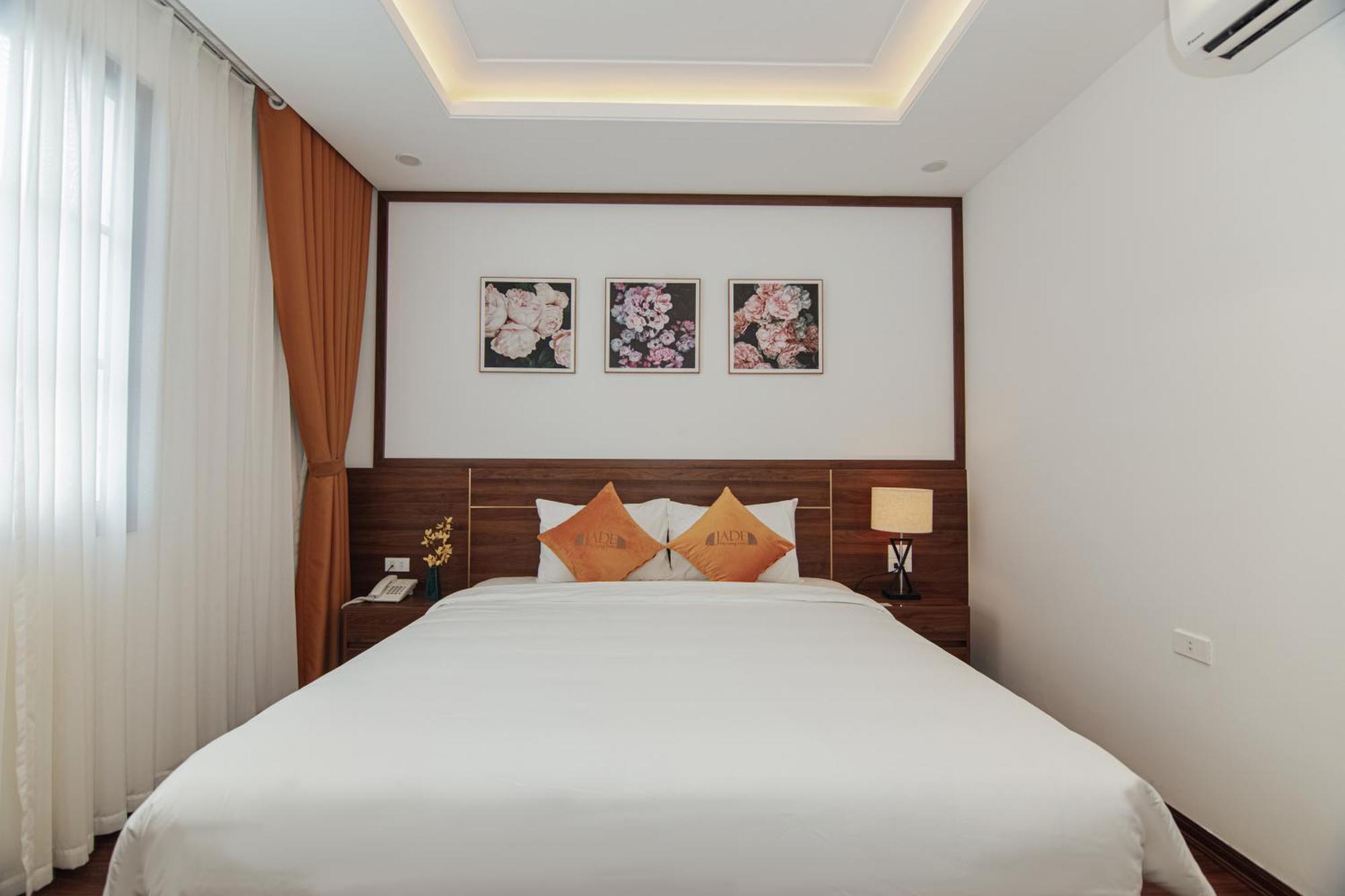 Jade Hotel Ha Long