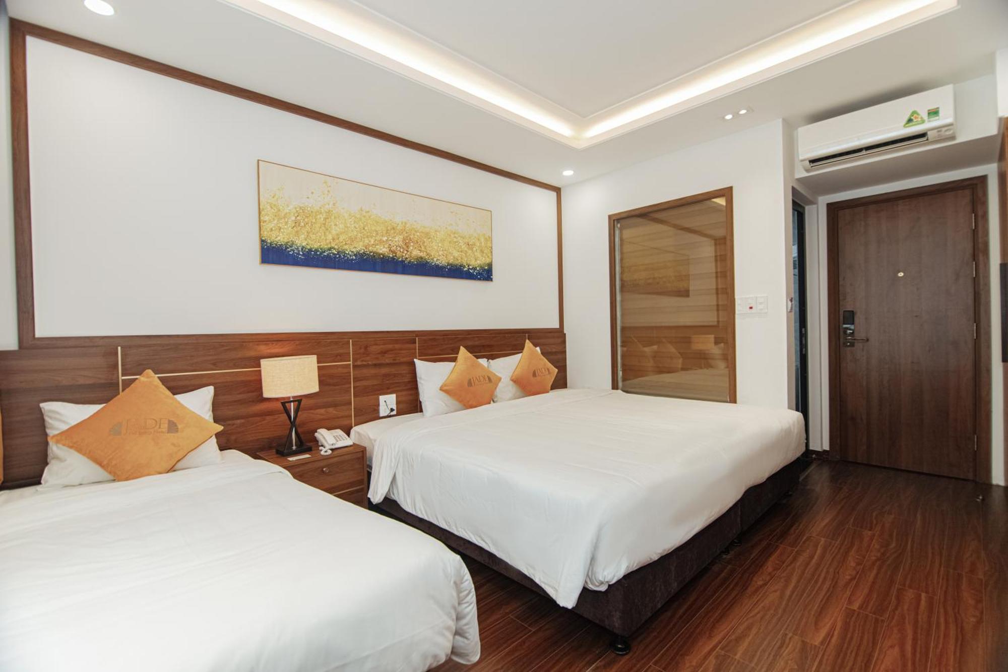 Jade Hotel 3*