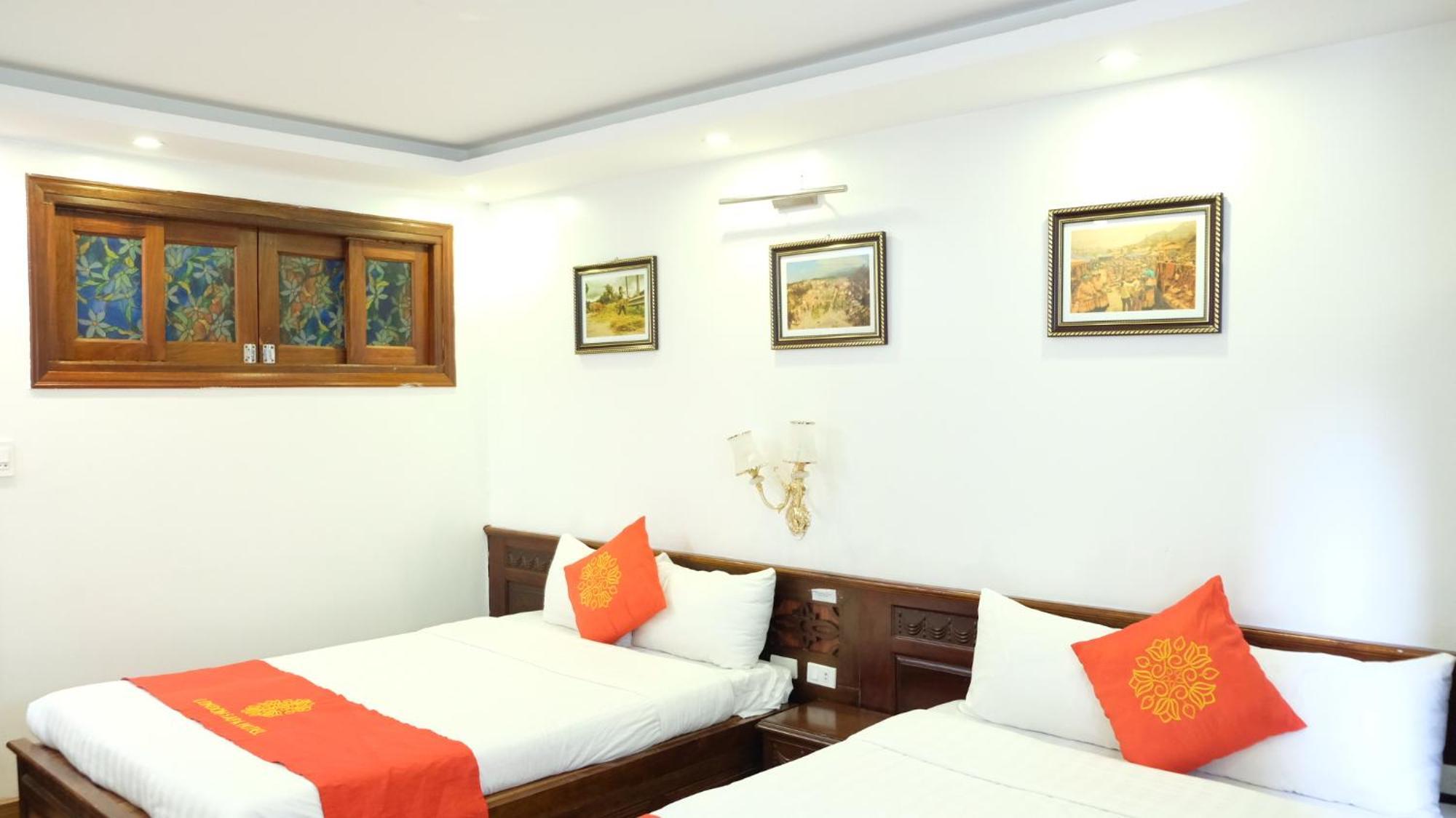 London Hotel 3*