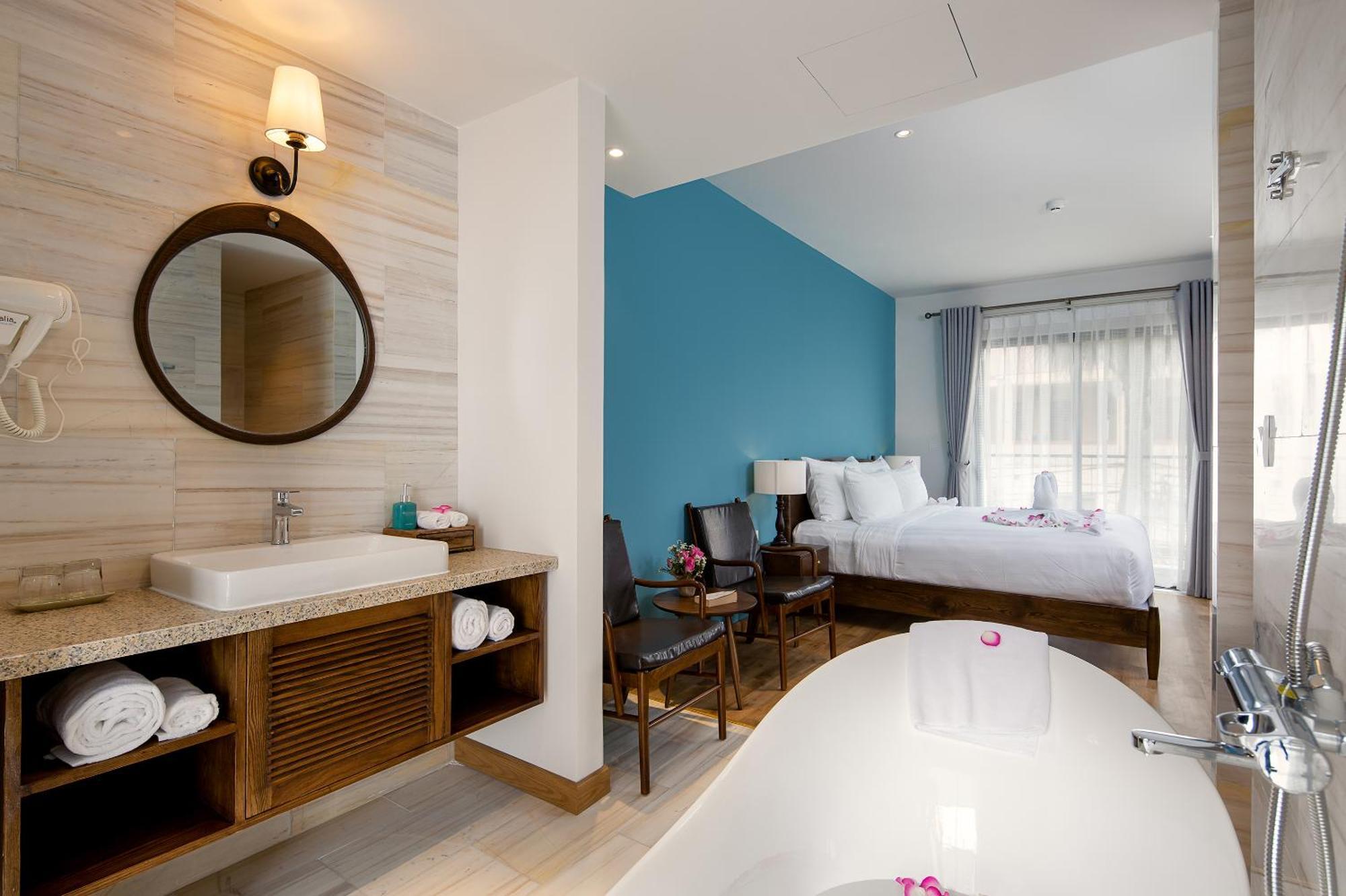 Salmalia Boutique & Da Nang