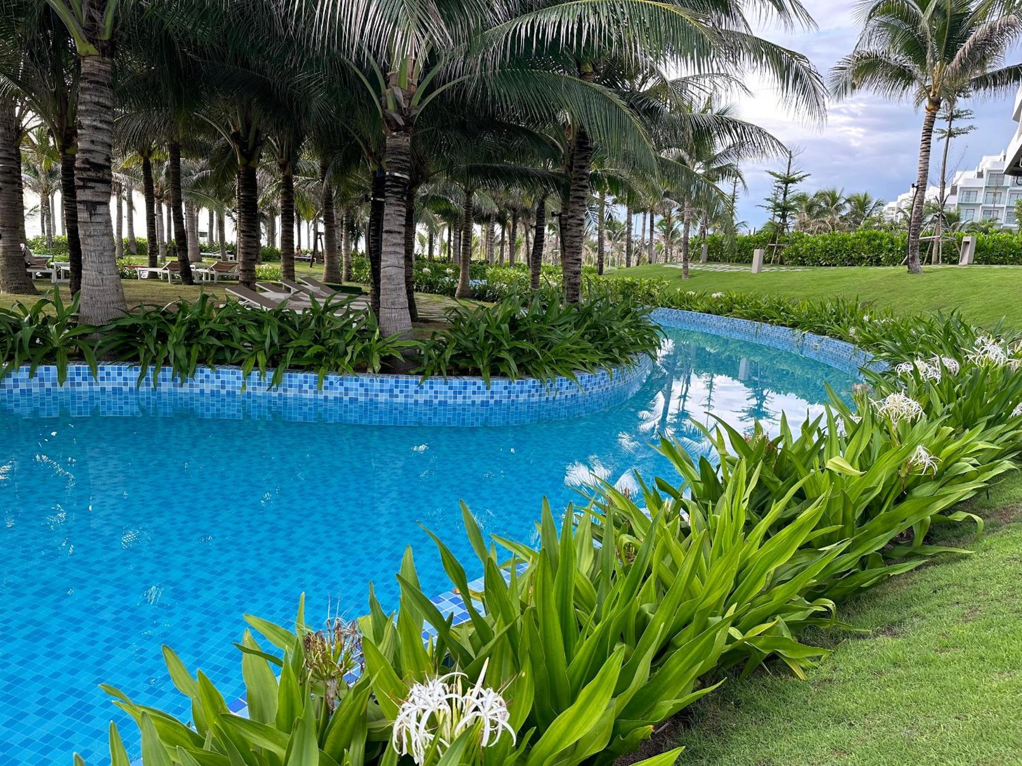 The Oceanview * Cam Ranh