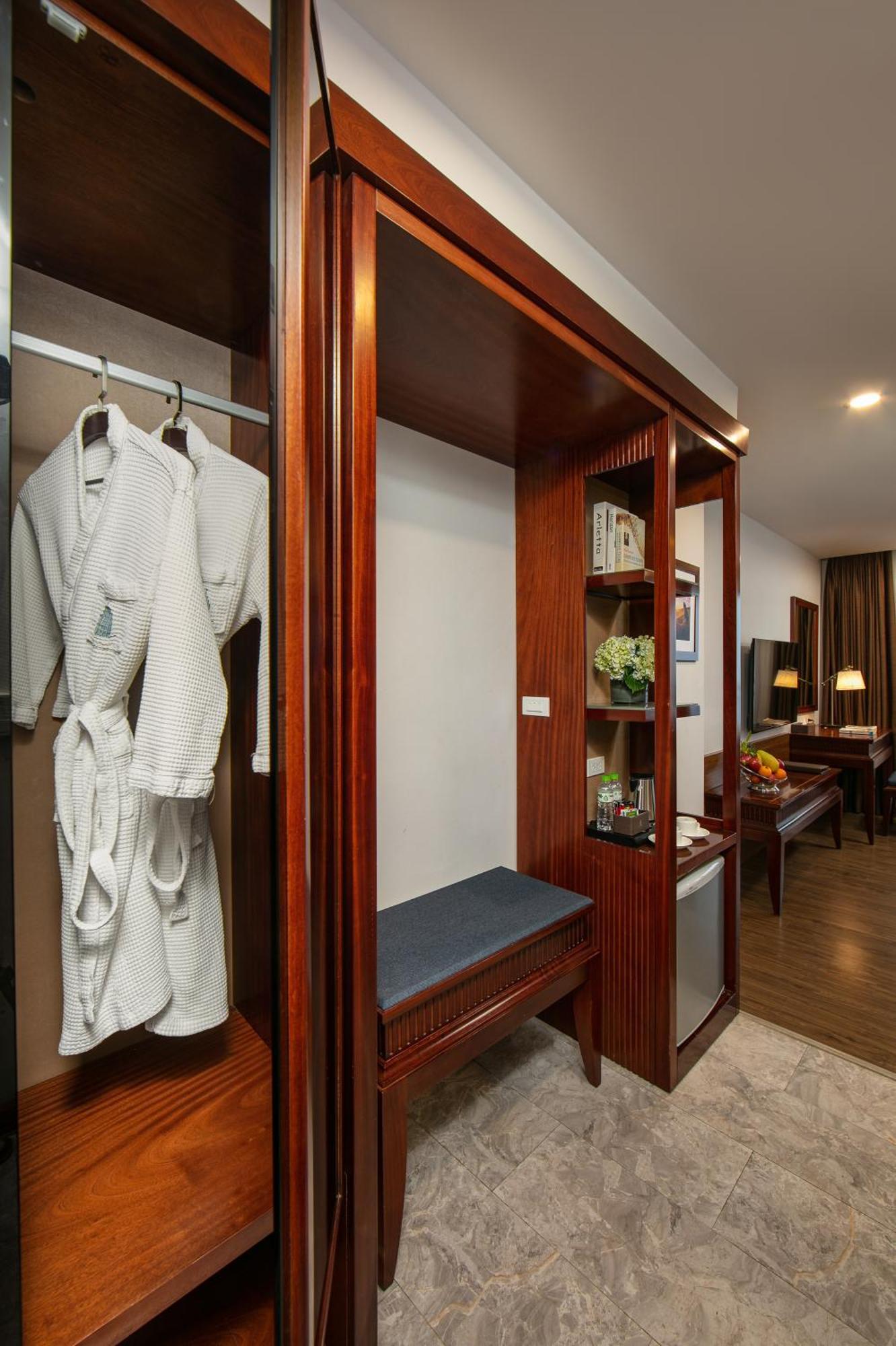Bamboo Hotel