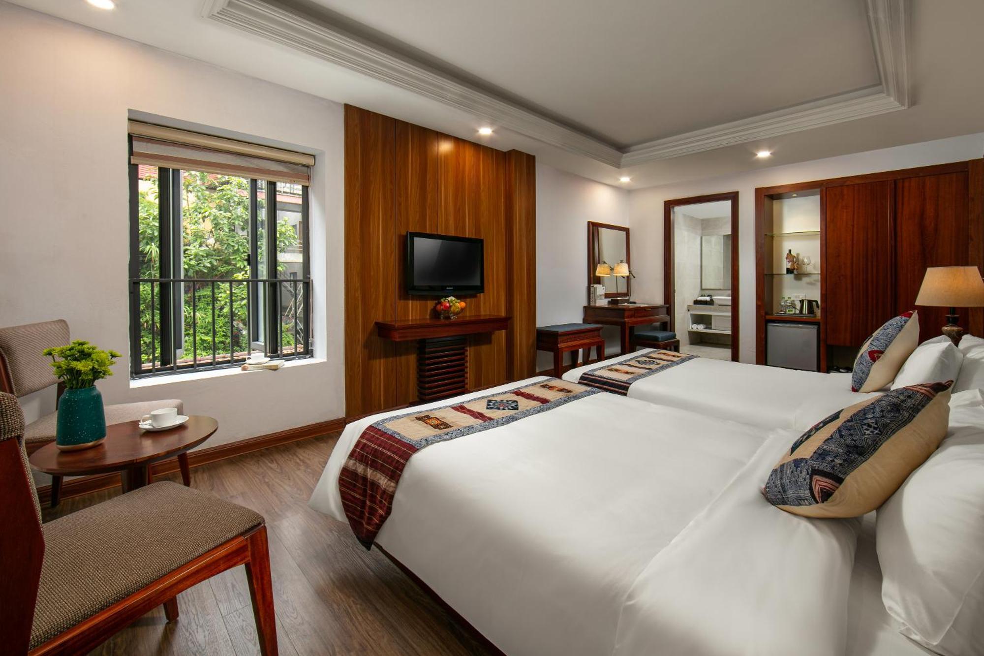 Bamboo Hotel
