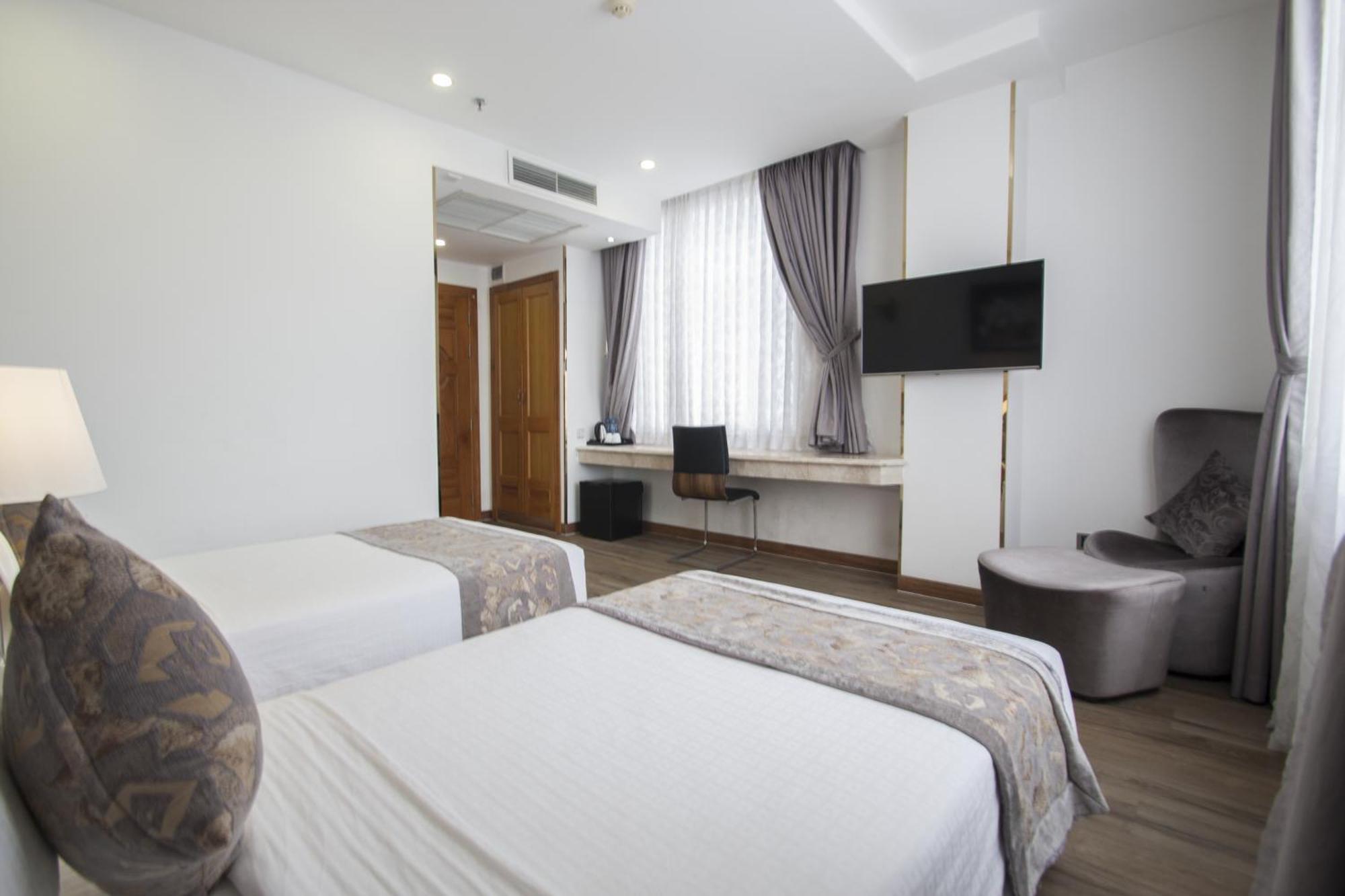 Hotel Acnos Grand Ho Chi Minh City