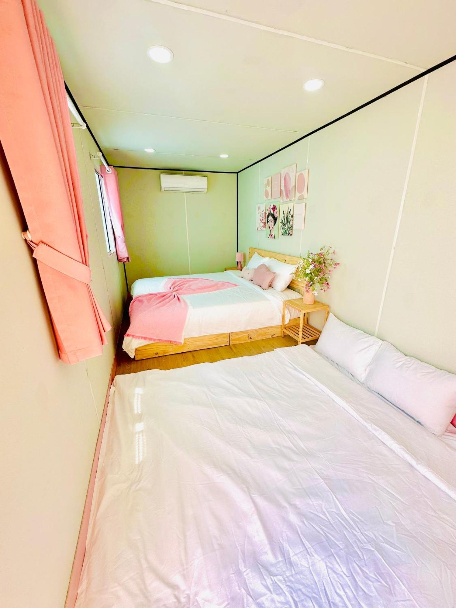 Suly's Village Hotel