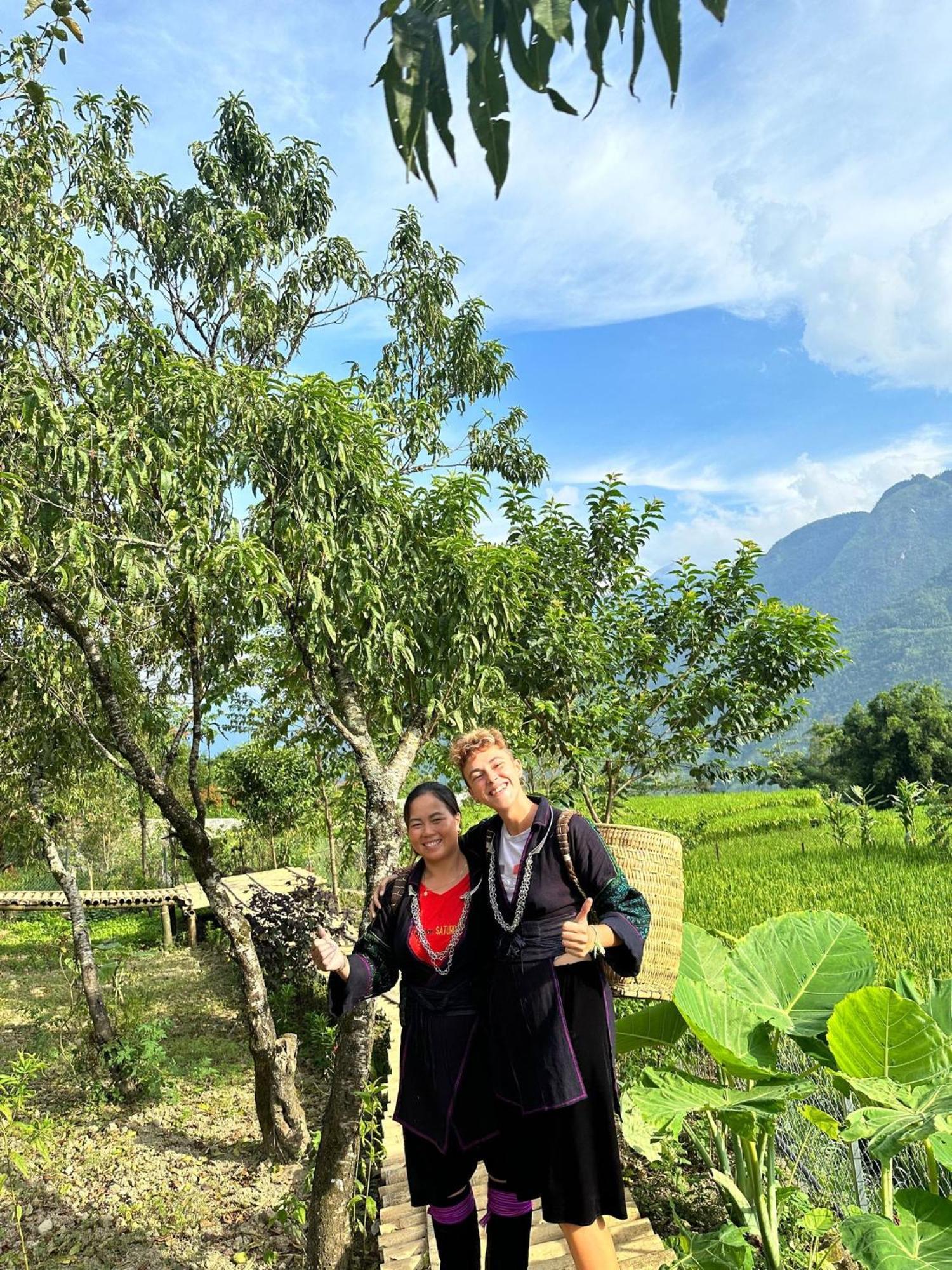Muong Hoa Hmong Homestay *