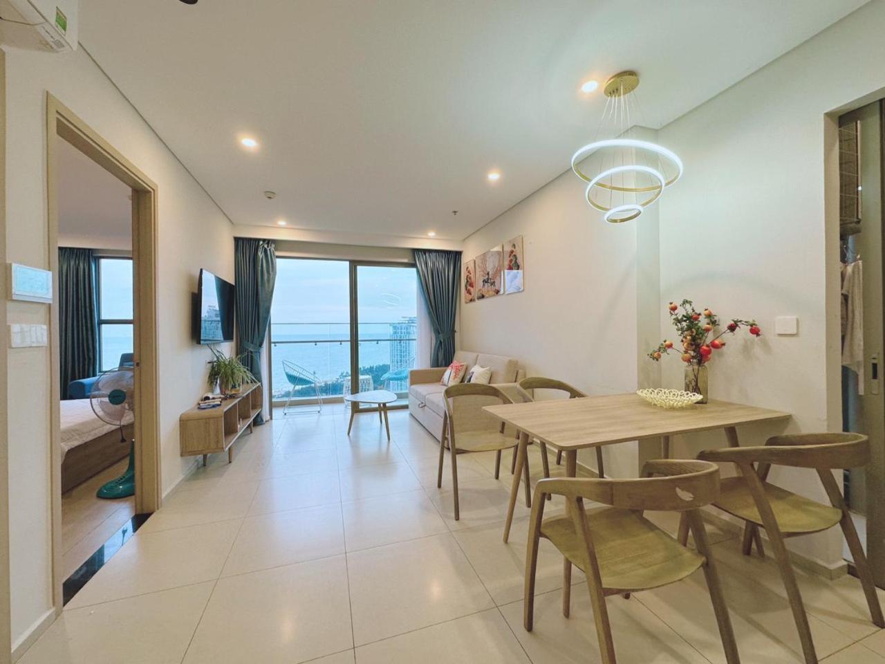 The Song Near -harry Vung Tau