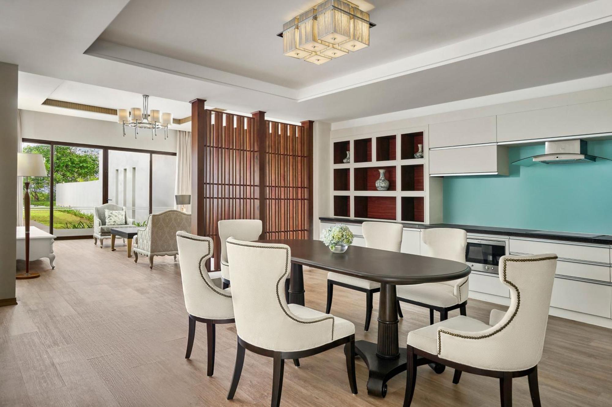 Sheraton Long 5*