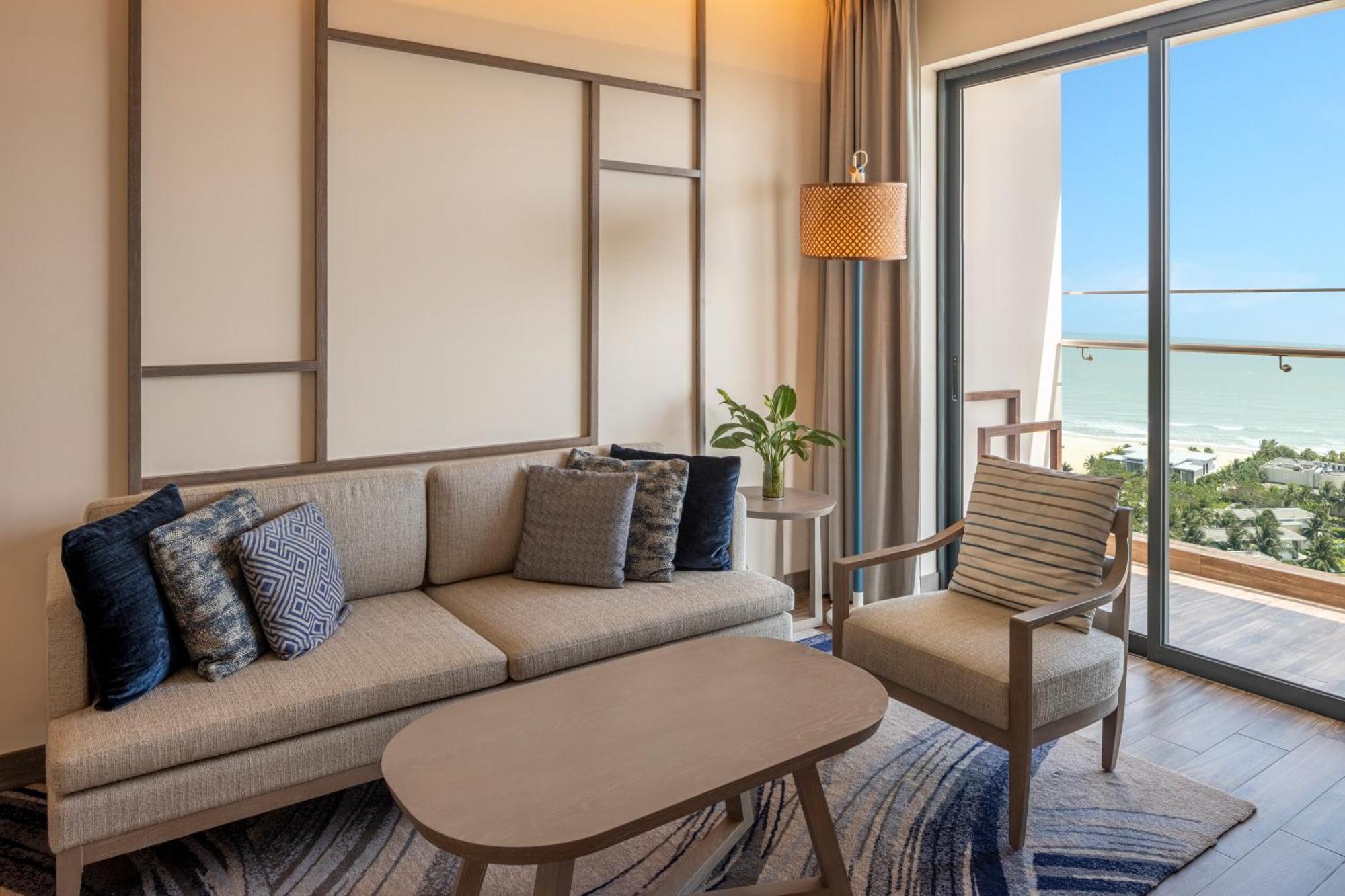 Dưỡng Bãi Biển Melia