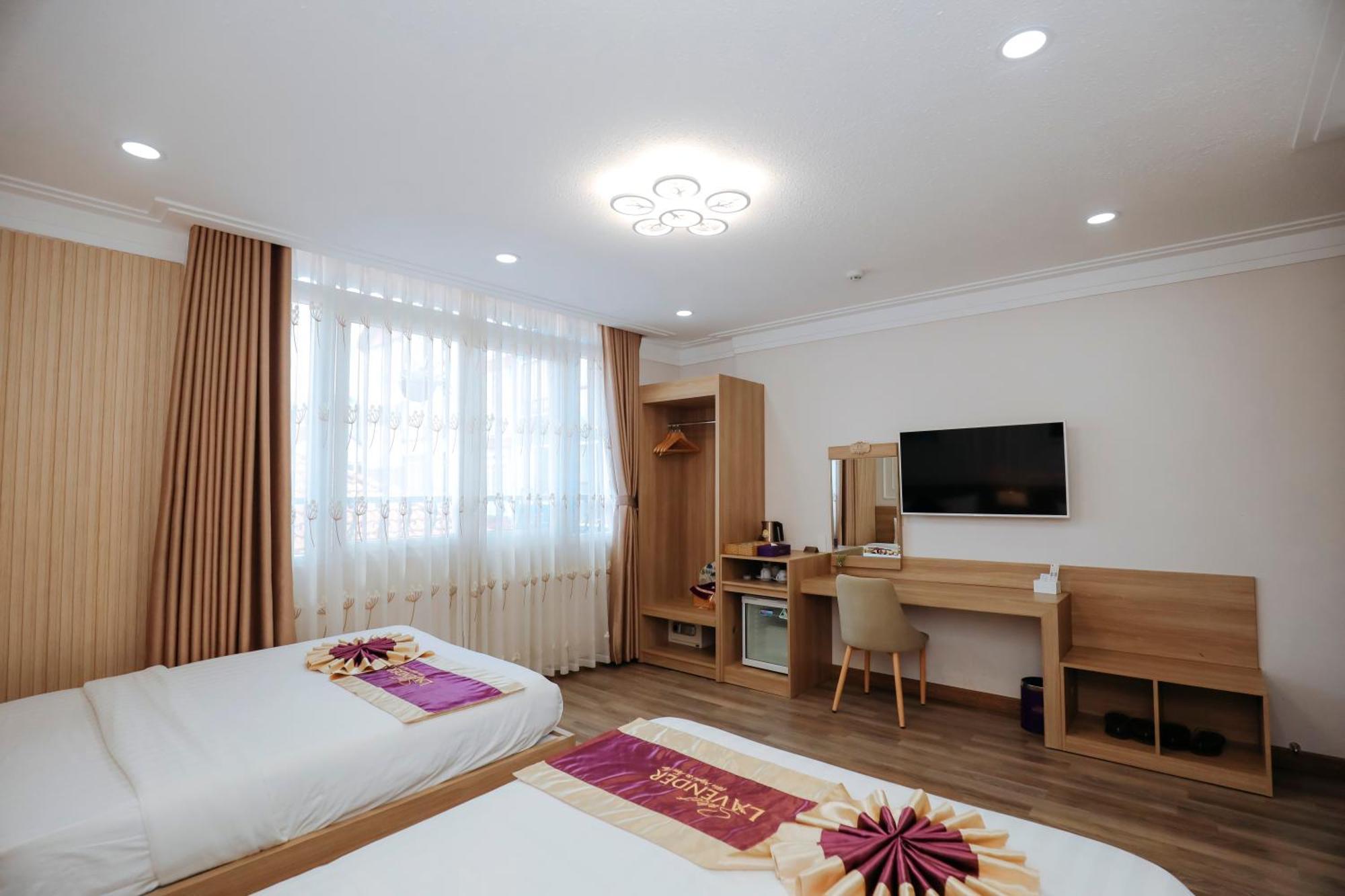 Sweet Lavender & Mini Hotel