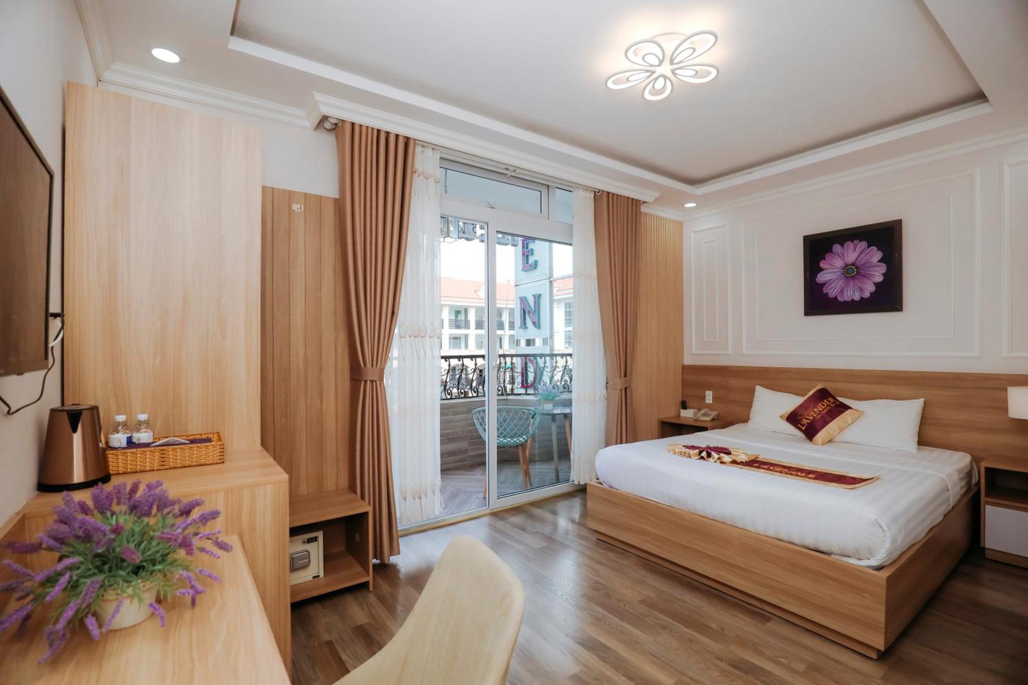 Hotel Sweet Lavender & Mini