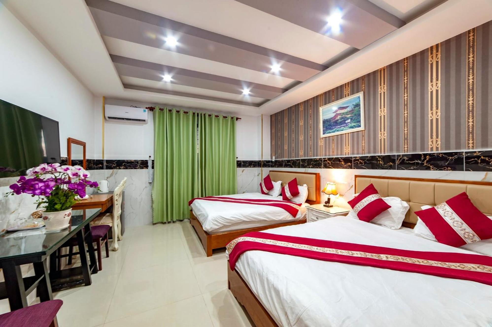 Khach San Quoc Cuong-di Tam Hotel