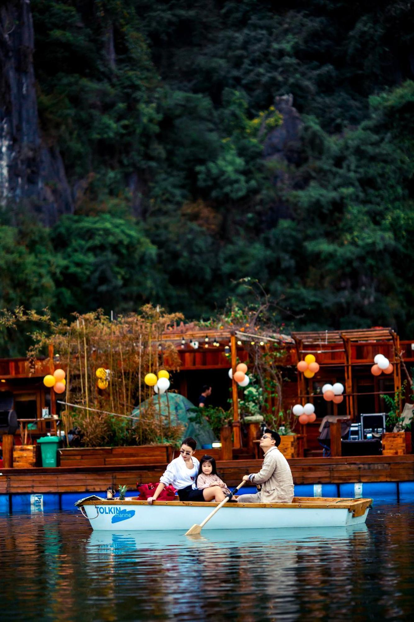 Lan Ha Floating Homestay Dong Khe Sau