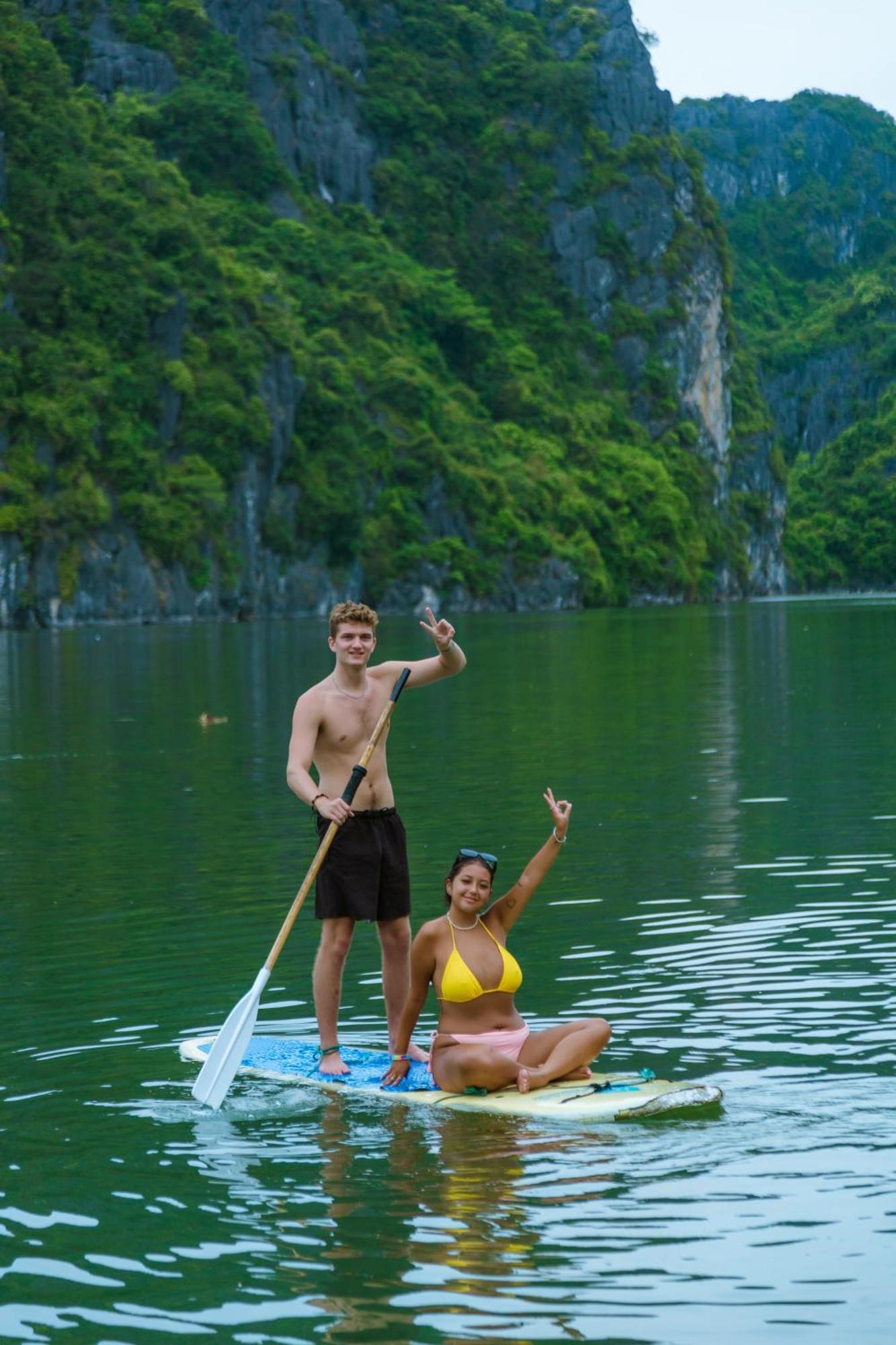 Homestay Lan Ha Floating