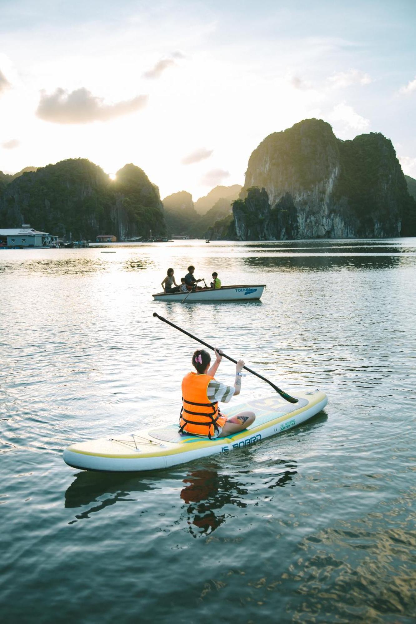 Lan Ha Floating Dong Khe Sau