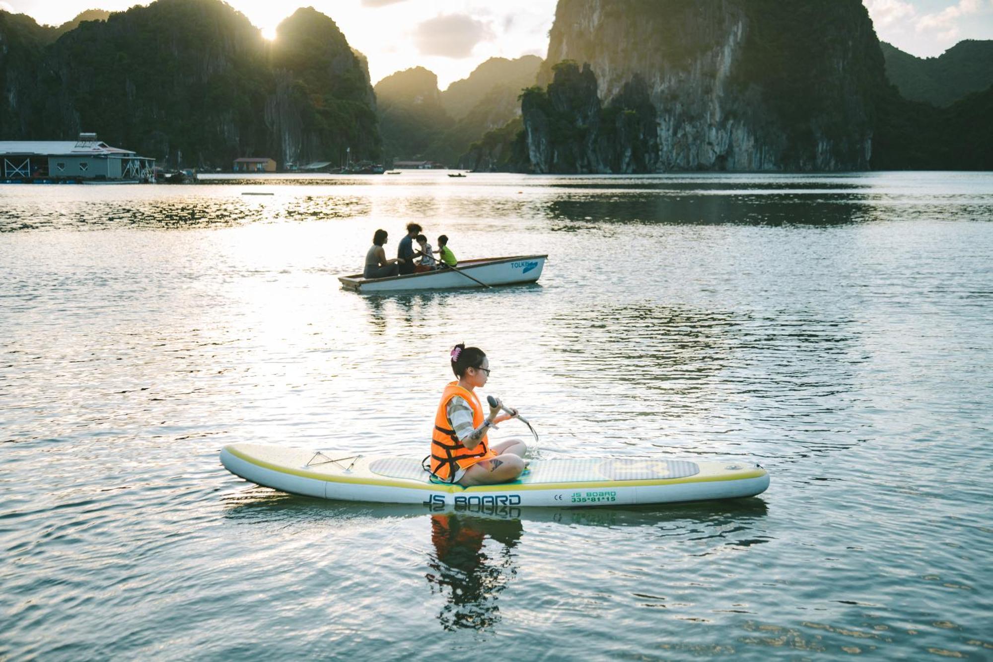 Lan Ha Floating Homestay Dong Khe Sau