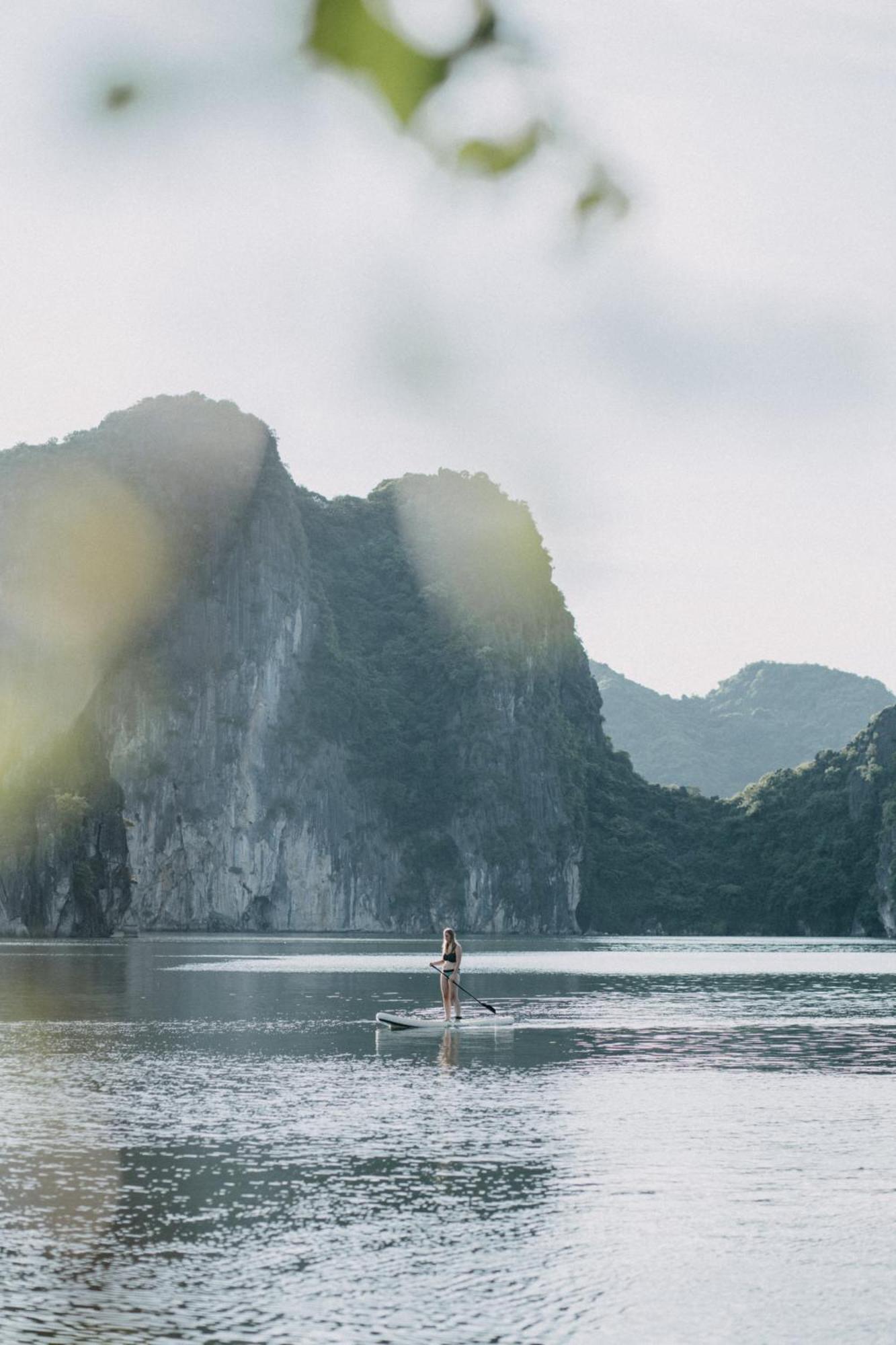 Lan Ha Floating Homestay