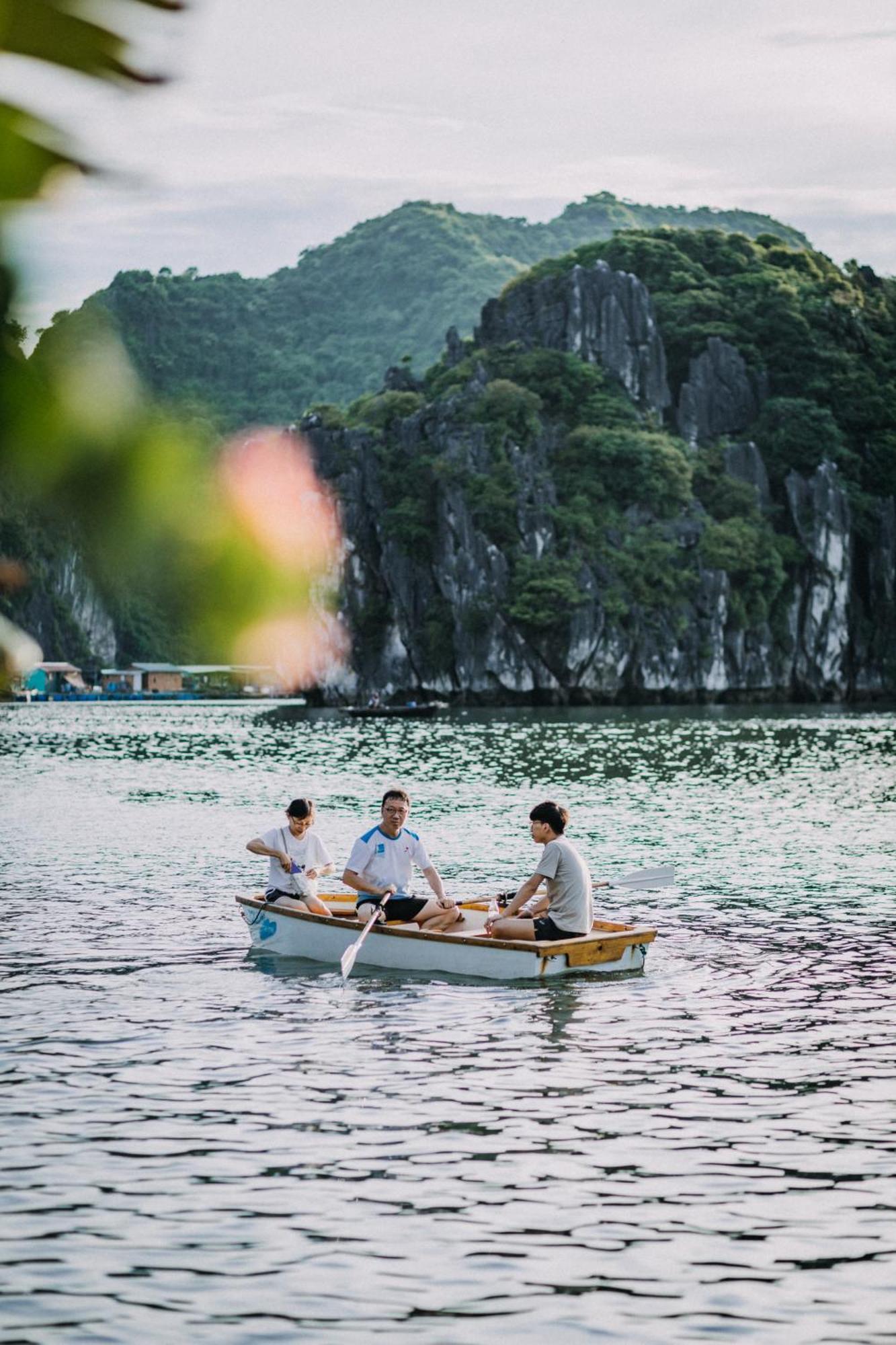Lan Ha Floating